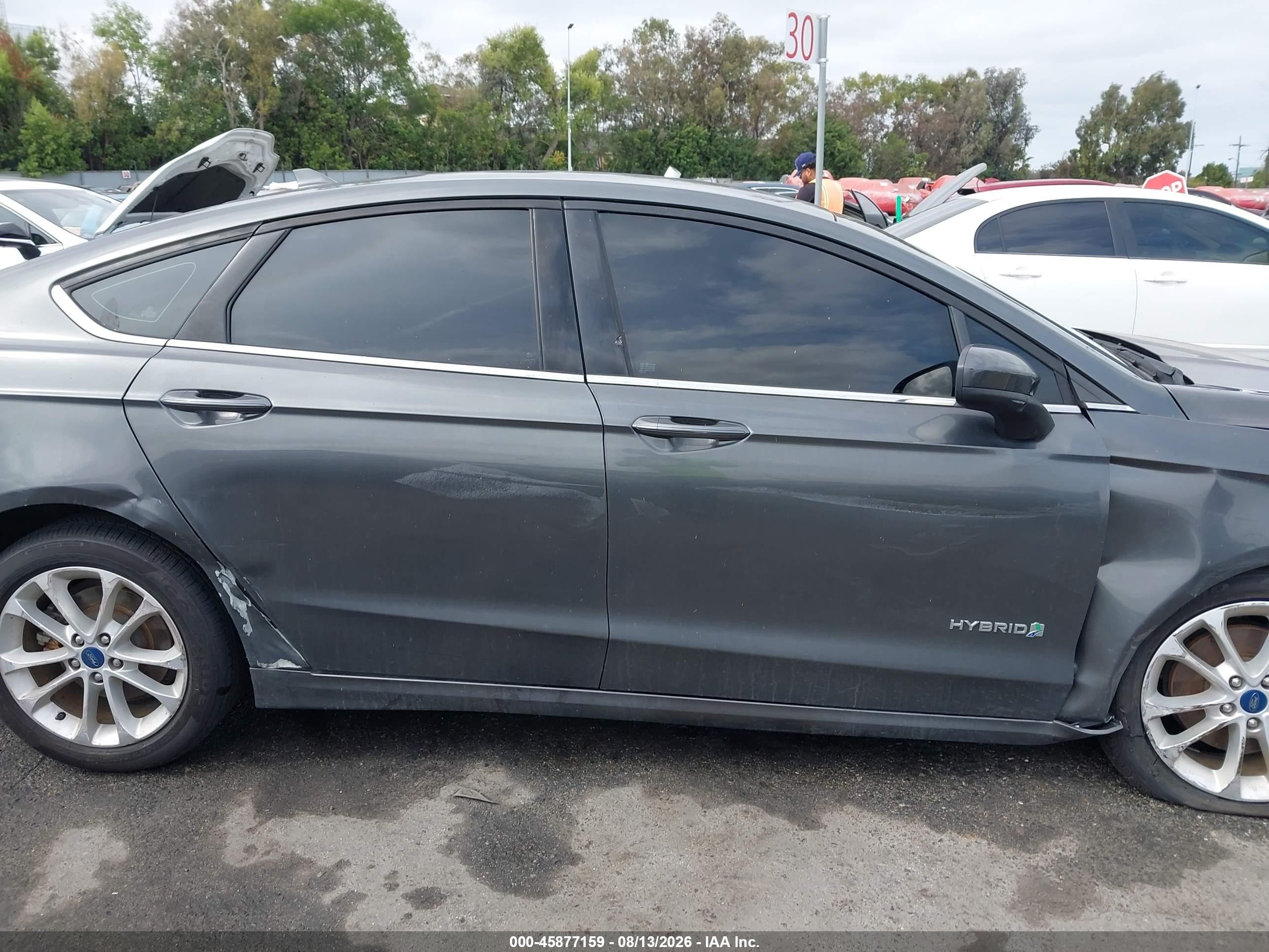 2019 Ford Fusion Hybrid Se Серый vin: 3FA6P0LU1KR200138