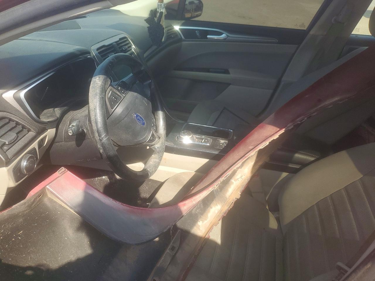 2019 Ford Fusion Se Красный vin: 3FA6P0LU1KR263028