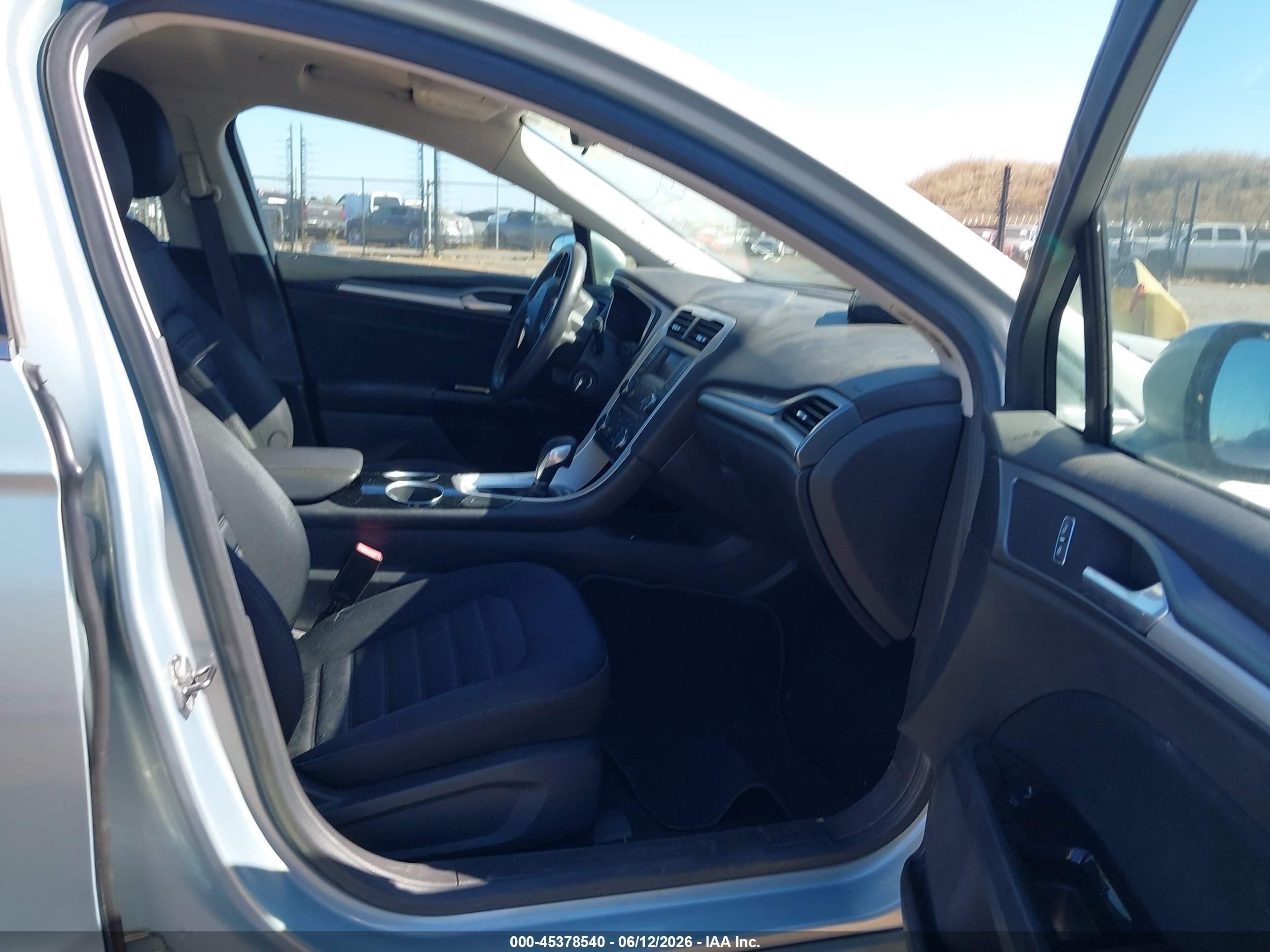 2013 Ford Fusion Hybrid Se Бирюзовый vin: 3FA6P0LU2DR148974