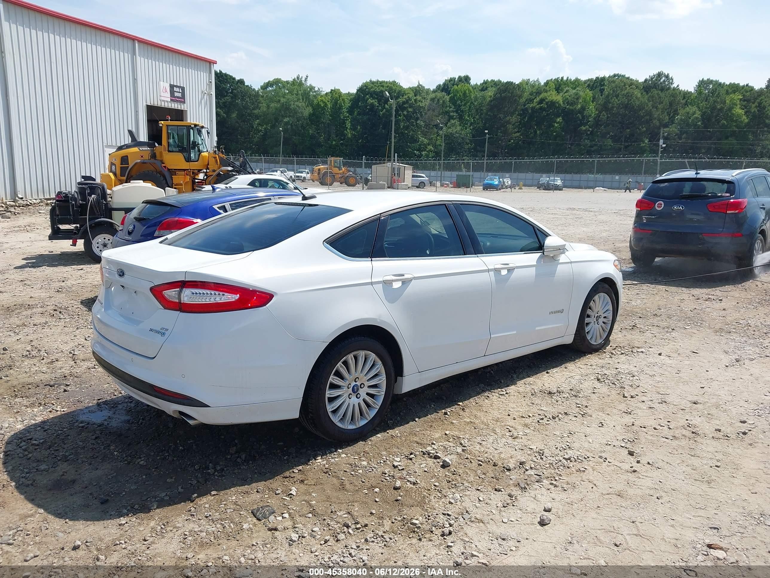 2013 Ford Fusion Hybrid Se White vin: 3FA6P0LU2DR197799