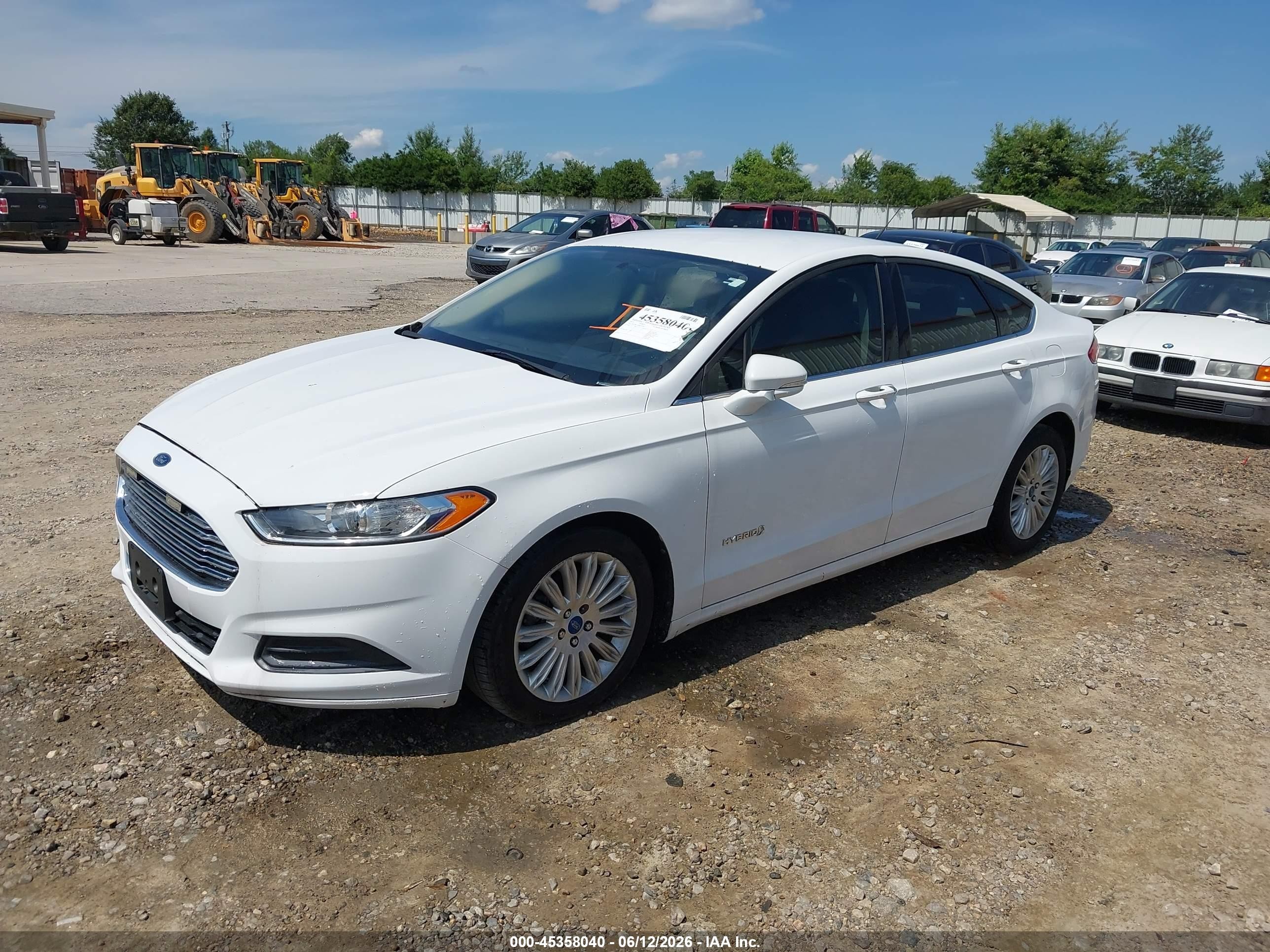2013 Ford Fusion Hybrid Se White vin: 3FA6P0LU2DR197799