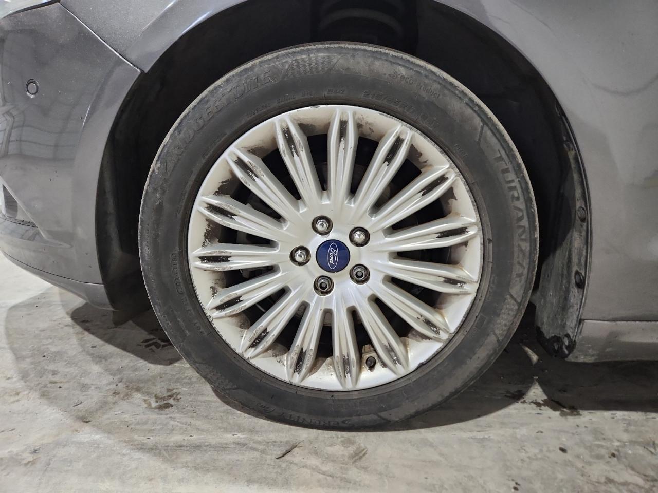 2013 Ford Fusion Se Hybrid Gray vin: 3FA6P0LU2DR352058 Damage: Left Front Wheel, Curb Rash, > 12 Inches