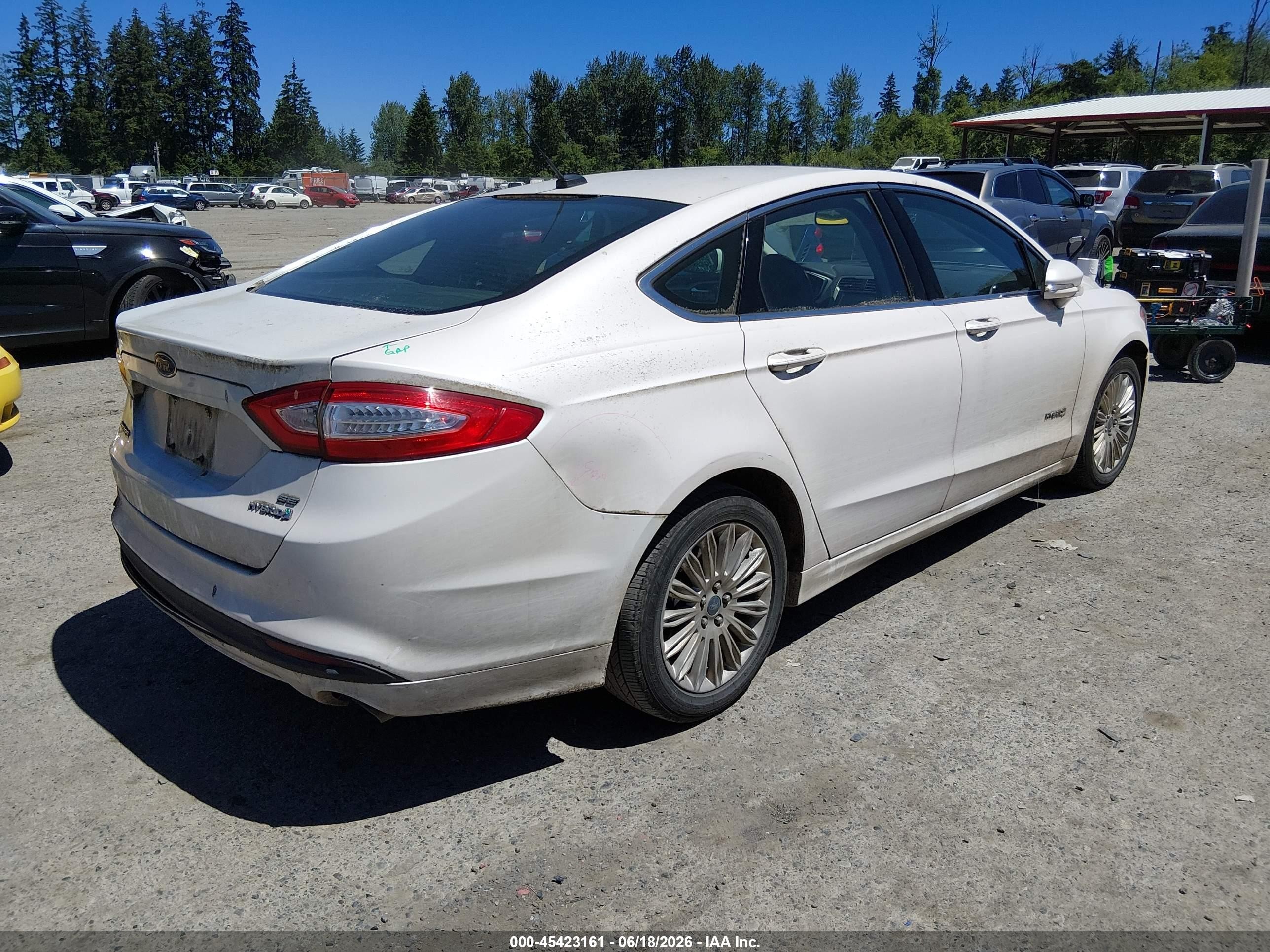 2013 Ford Fusion Hybrid Se White vin: 3FA6P0LU2DR363335