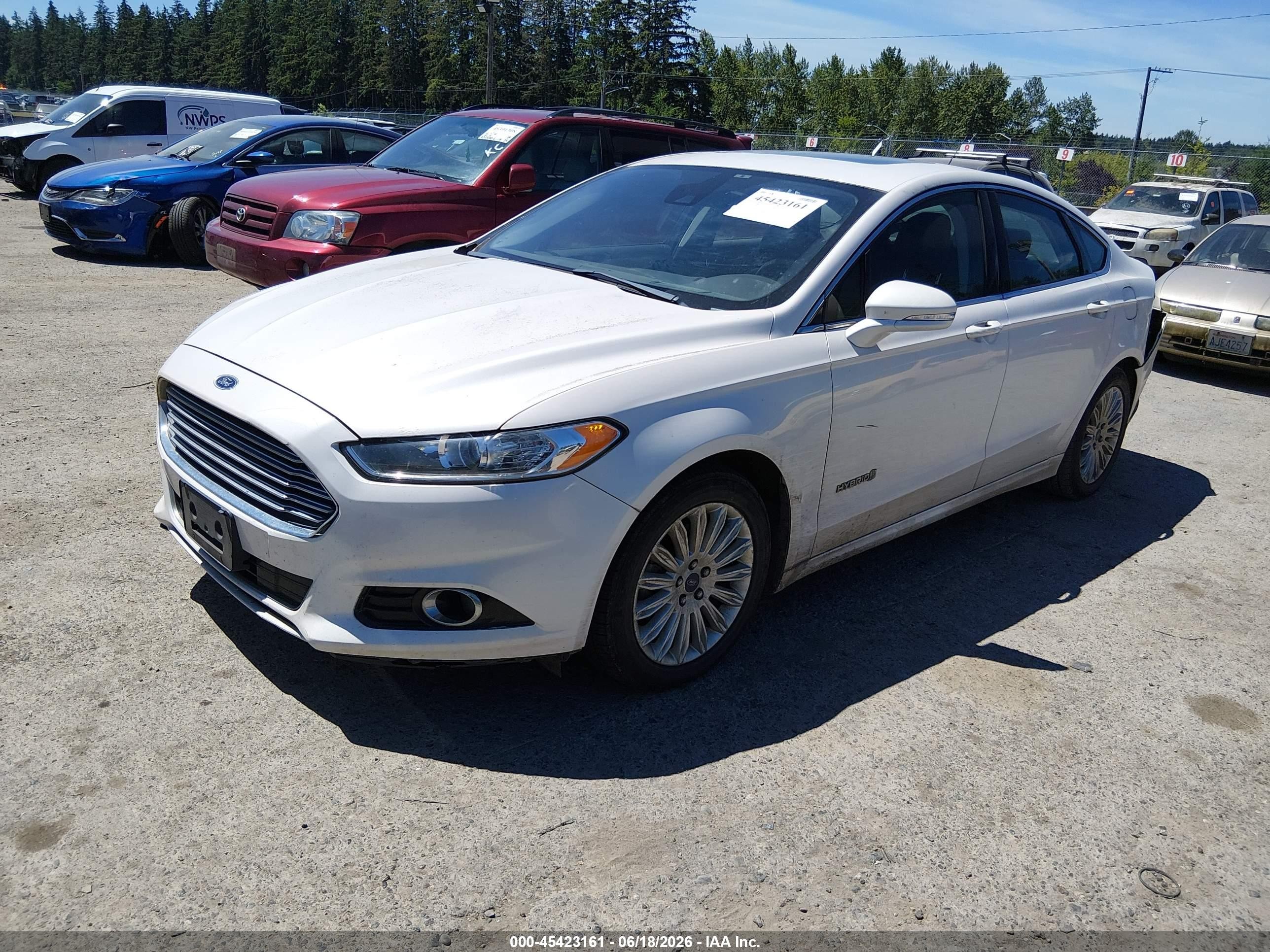 2013 Ford Fusion Hybrid Se White vin: 3FA6P0LU2DR363335