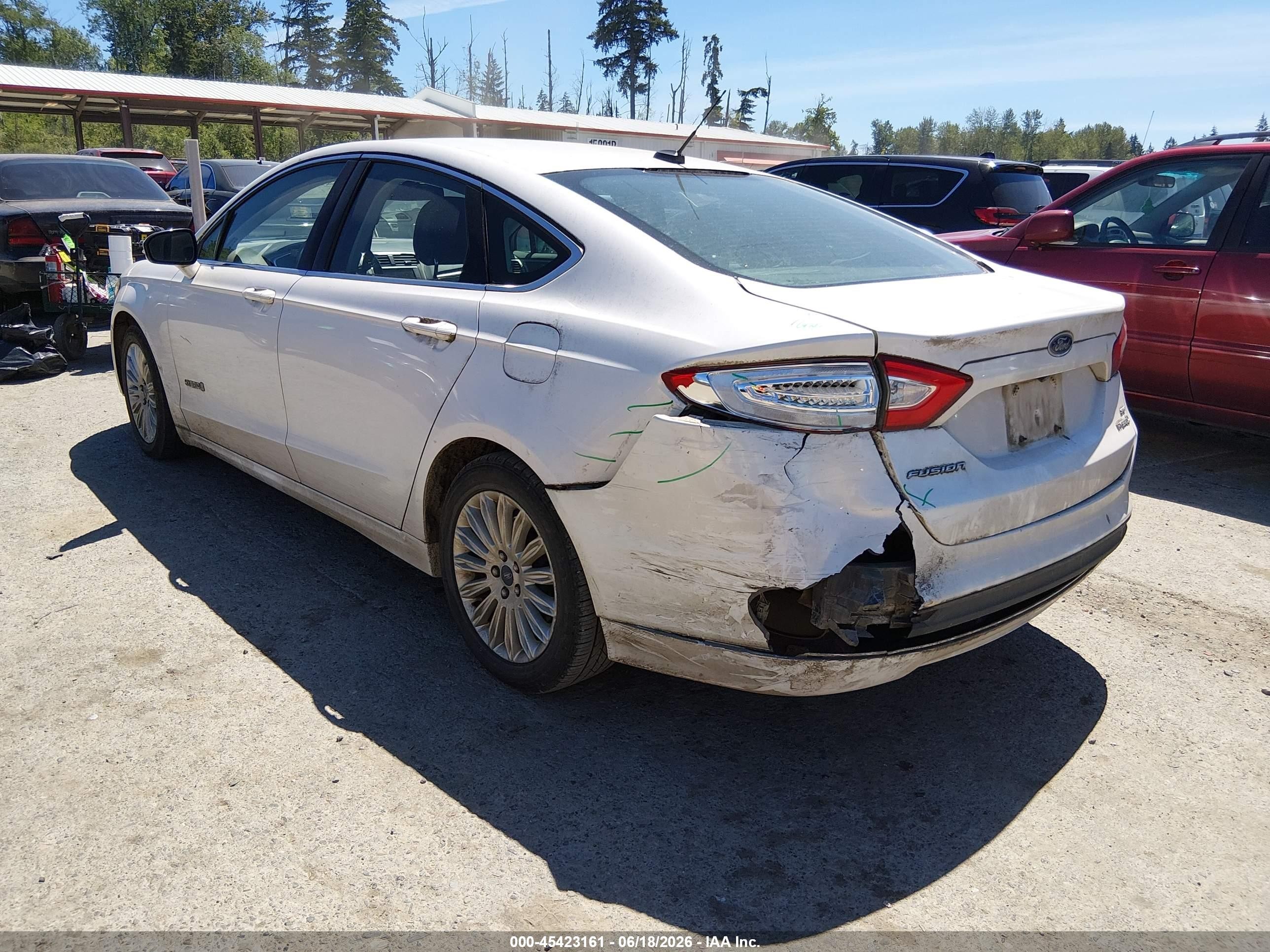2013 Ford Fusion Hybrid Se White vin: 3FA6P0LU2DR363335