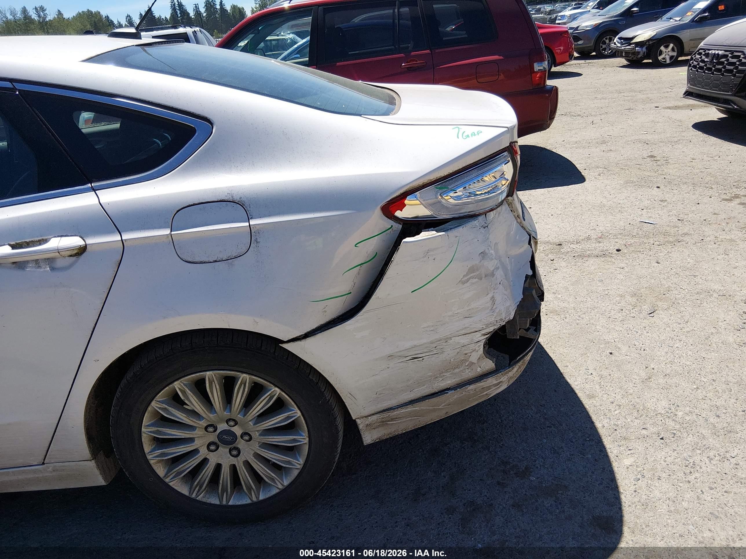 2013 Ford Fusion Hybrid Se White vin: 3FA6P0LU2DR363335