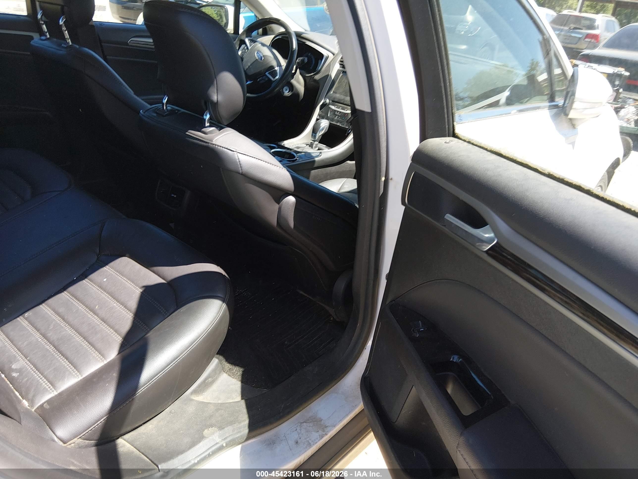 2013 Ford Fusion Hybrid Se White vin: 3FA6P0LU2DR363335