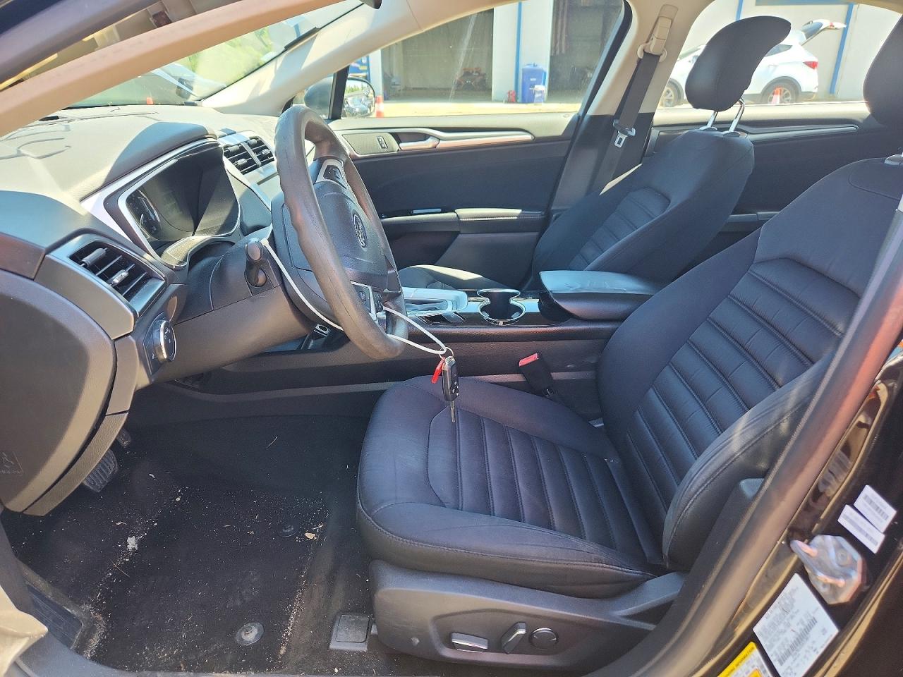 2014 Ford Fusion Se Hybrid Черный vin: 3FA6P0LU2ER318817
