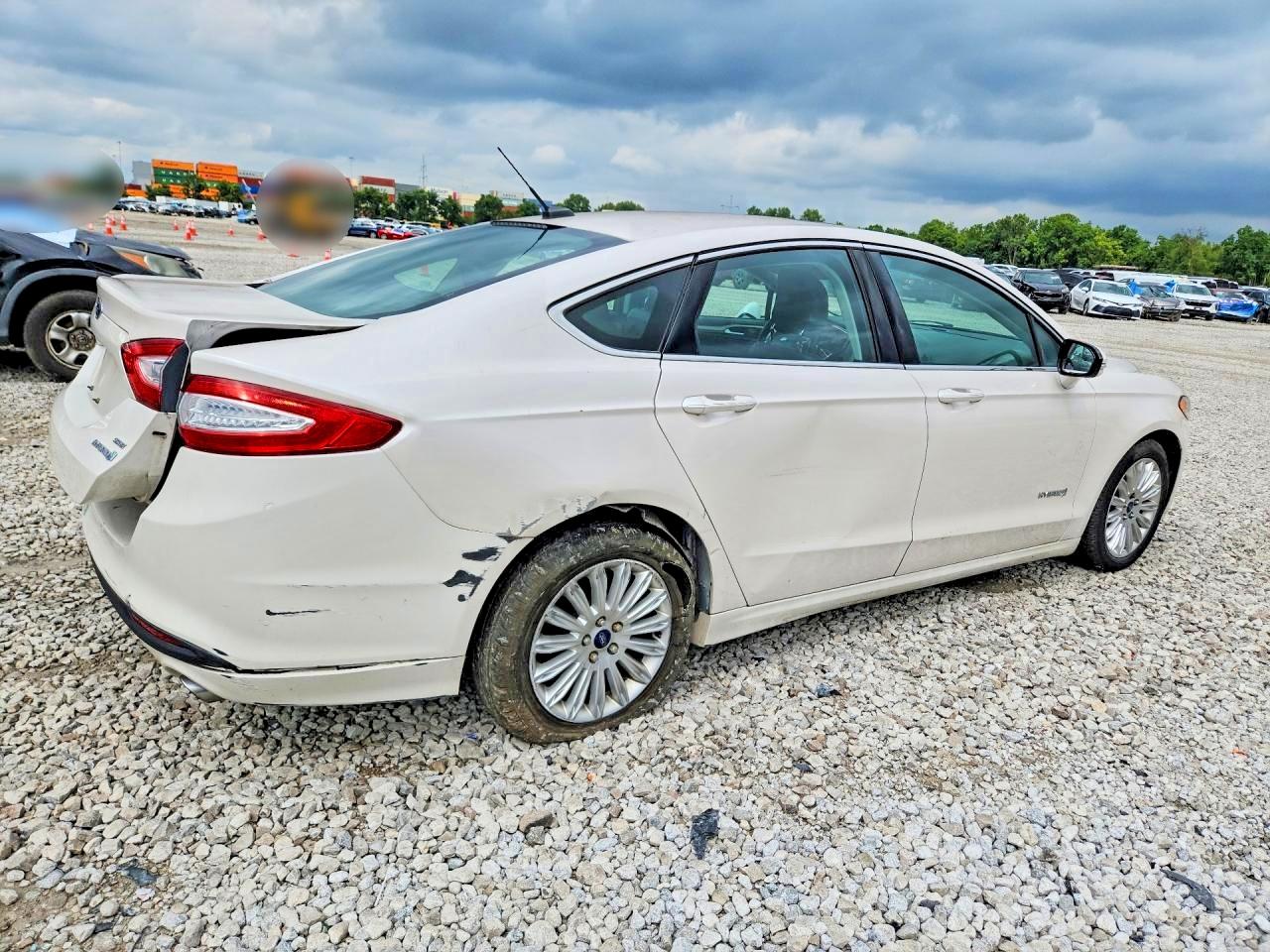 2014 Ford Fusion Se Hybrid White vin: 3FA6P0LU2ER352076