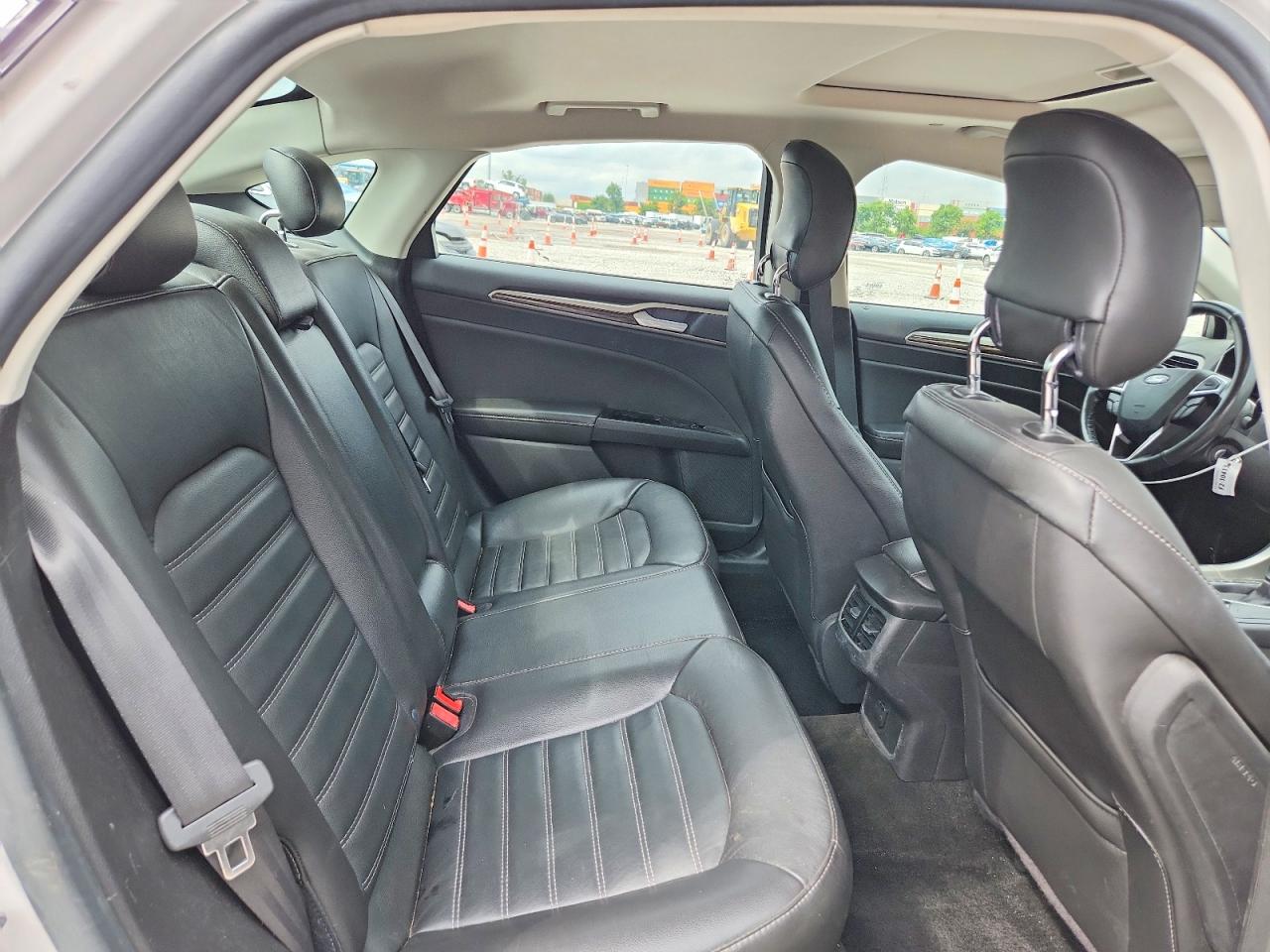 2014 Ford Fusion Se Hybrid White vin: 3FA6P0LU2ER352076