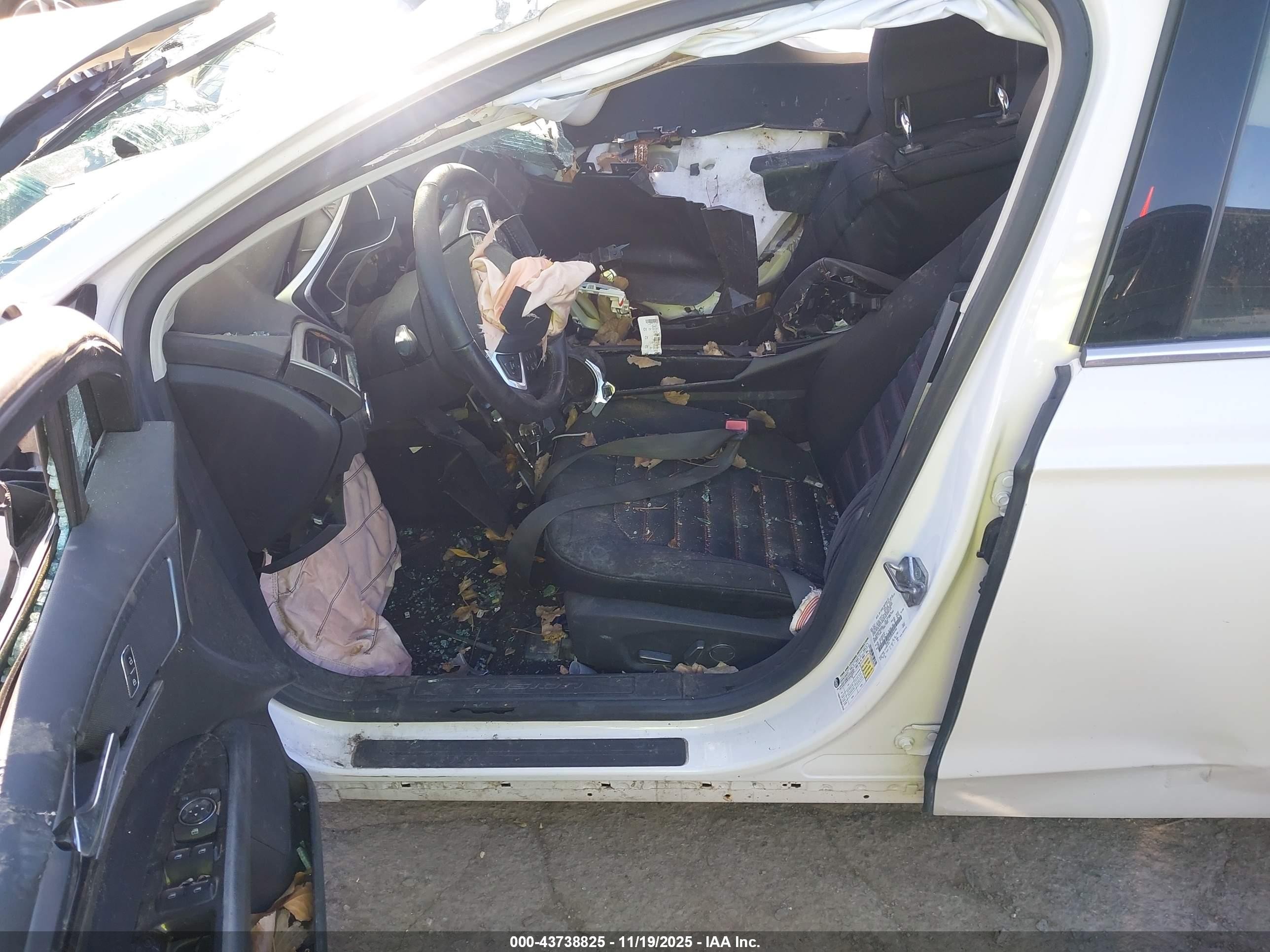 2014 Ford Fusion Hybrid Se White vin: 3FA6P0LU2ER364566