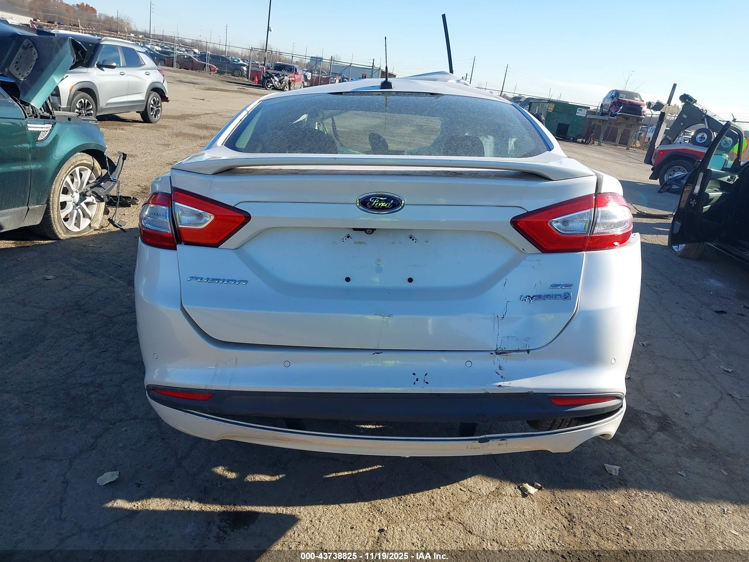 2014 Ford Fusion Hybrid Se White vin: 3FA6P0LU2ER364566