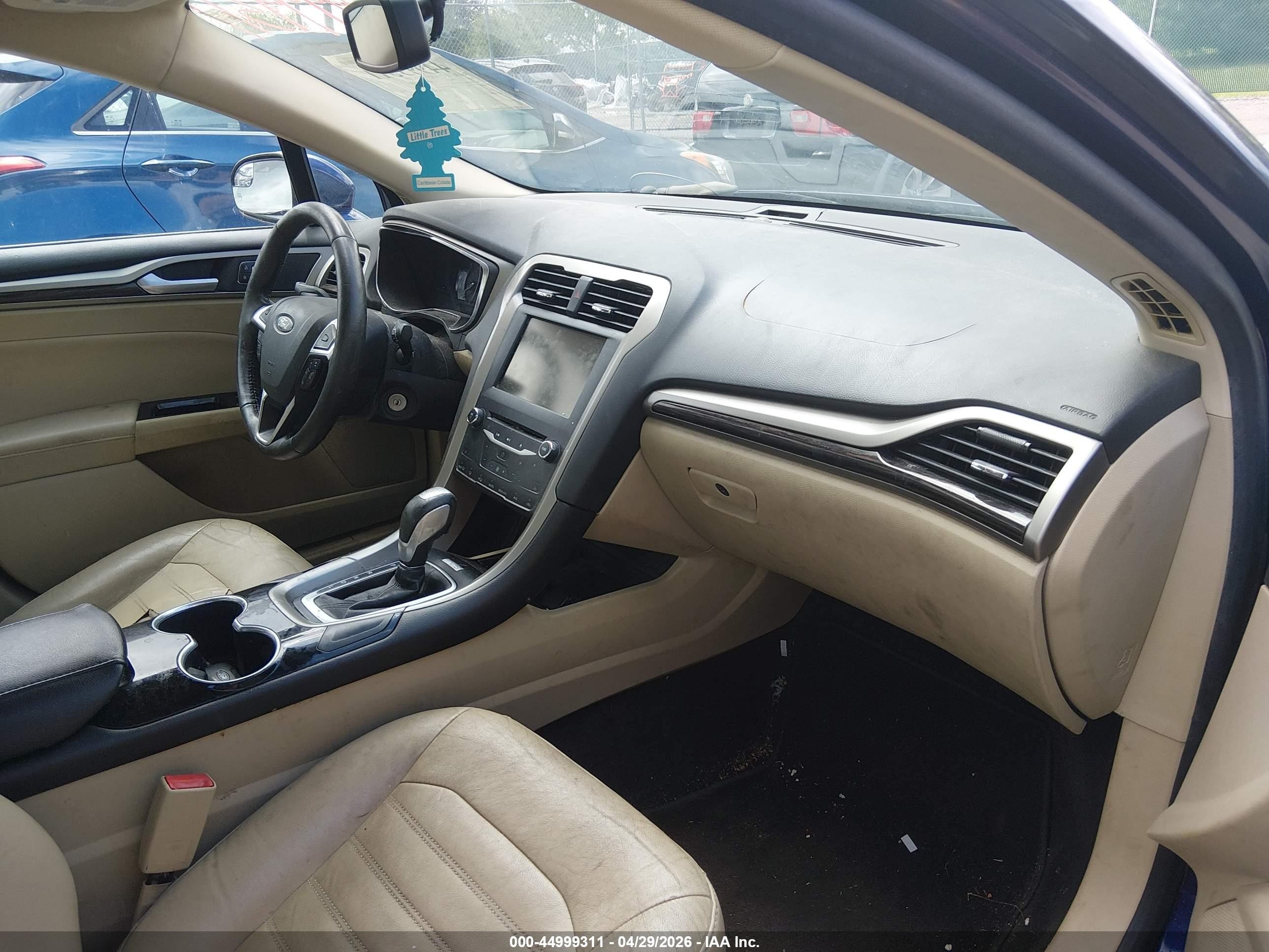 2015 Ford Fusion Hybrid Se Синий vin: 3FA6P0LU2FR172744