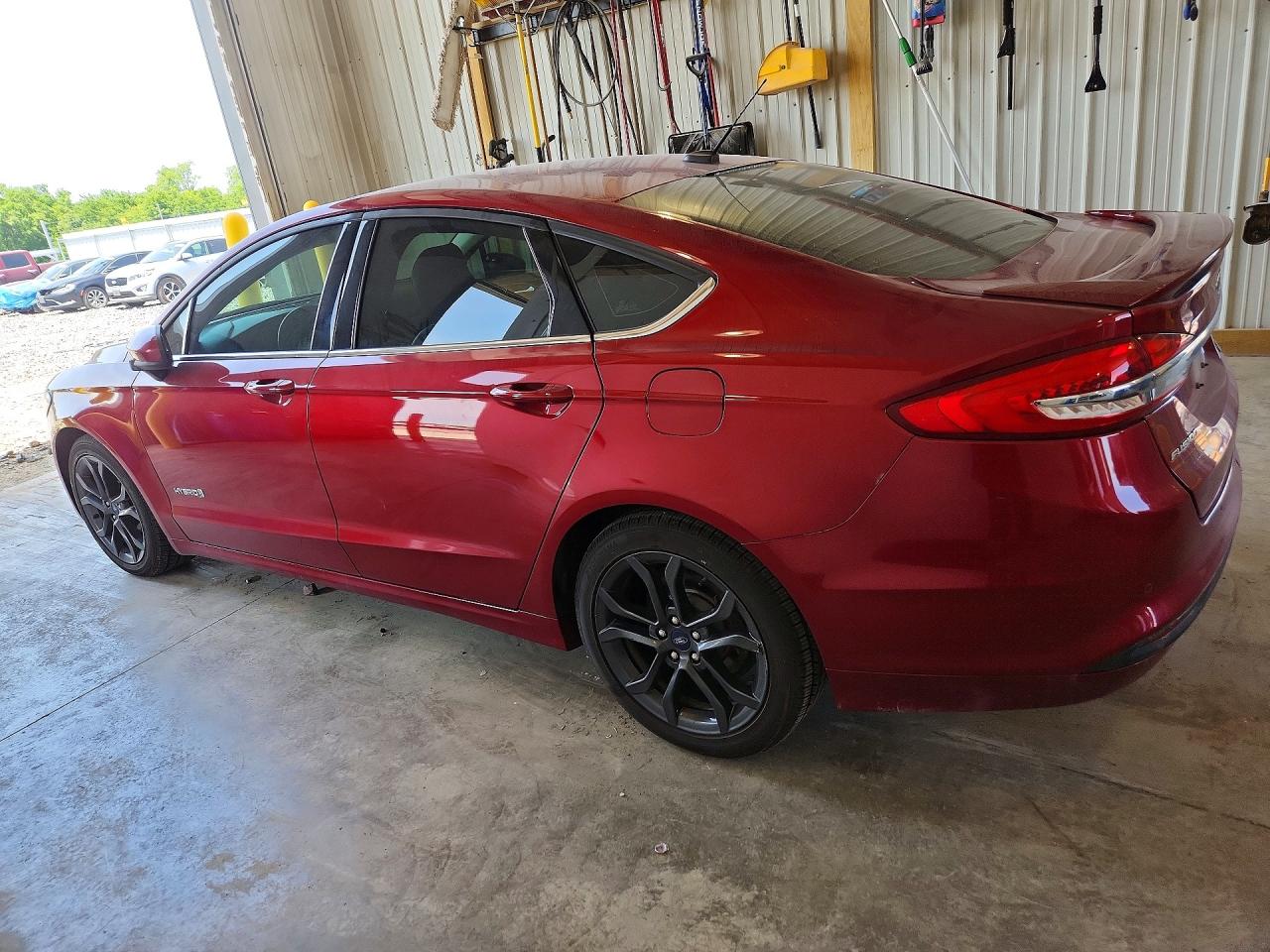 2018 Ford Fusion Se Hybrid Burgundy vin: 3FA6P0LU2JR239867