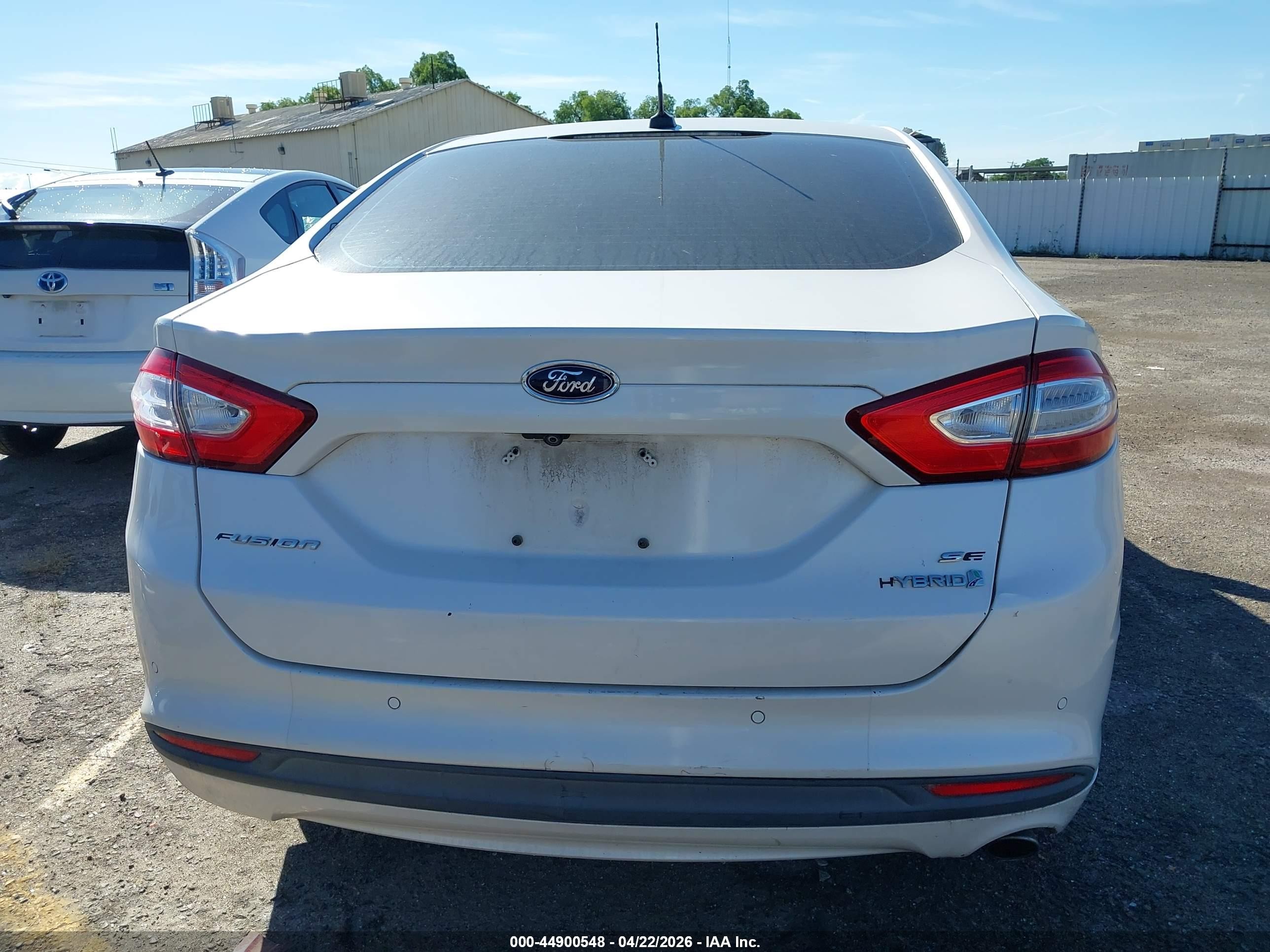 2013 Ford Fusion Hybrid Se White vin: 3FA6P0LU3DR157411