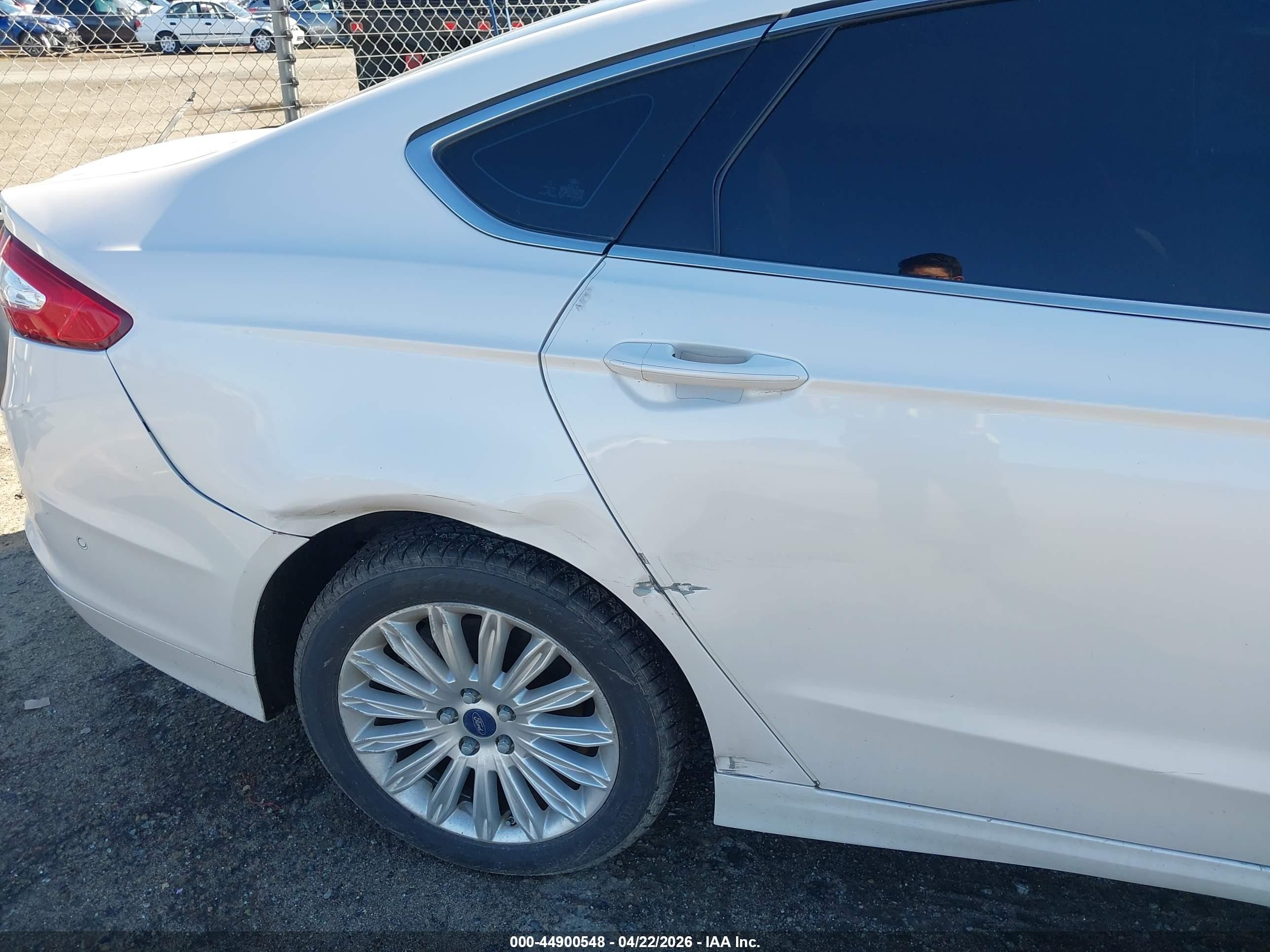 2013 Ford Fusion Hybrid Se White vin: 3FA6P0LU3DR157411