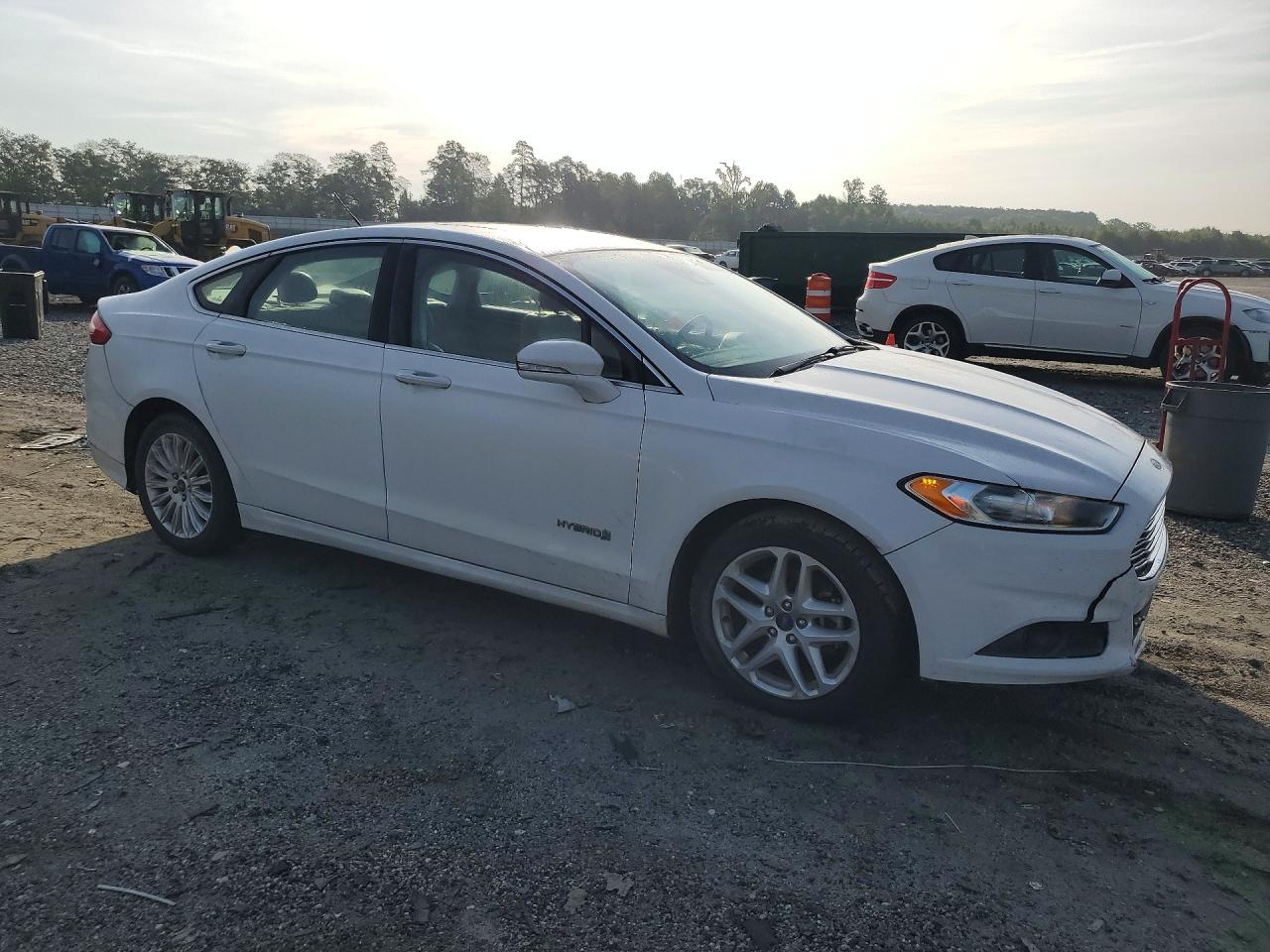 2013 Ford Fusion Se Hybrid White vin: 3FA6P0LU3DR188402