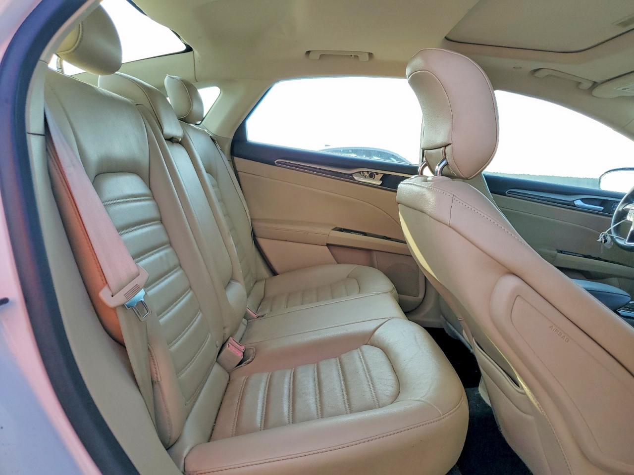2013 Ford Fusion Se Hybrid White vin: 3FA6P0LU3DR188402