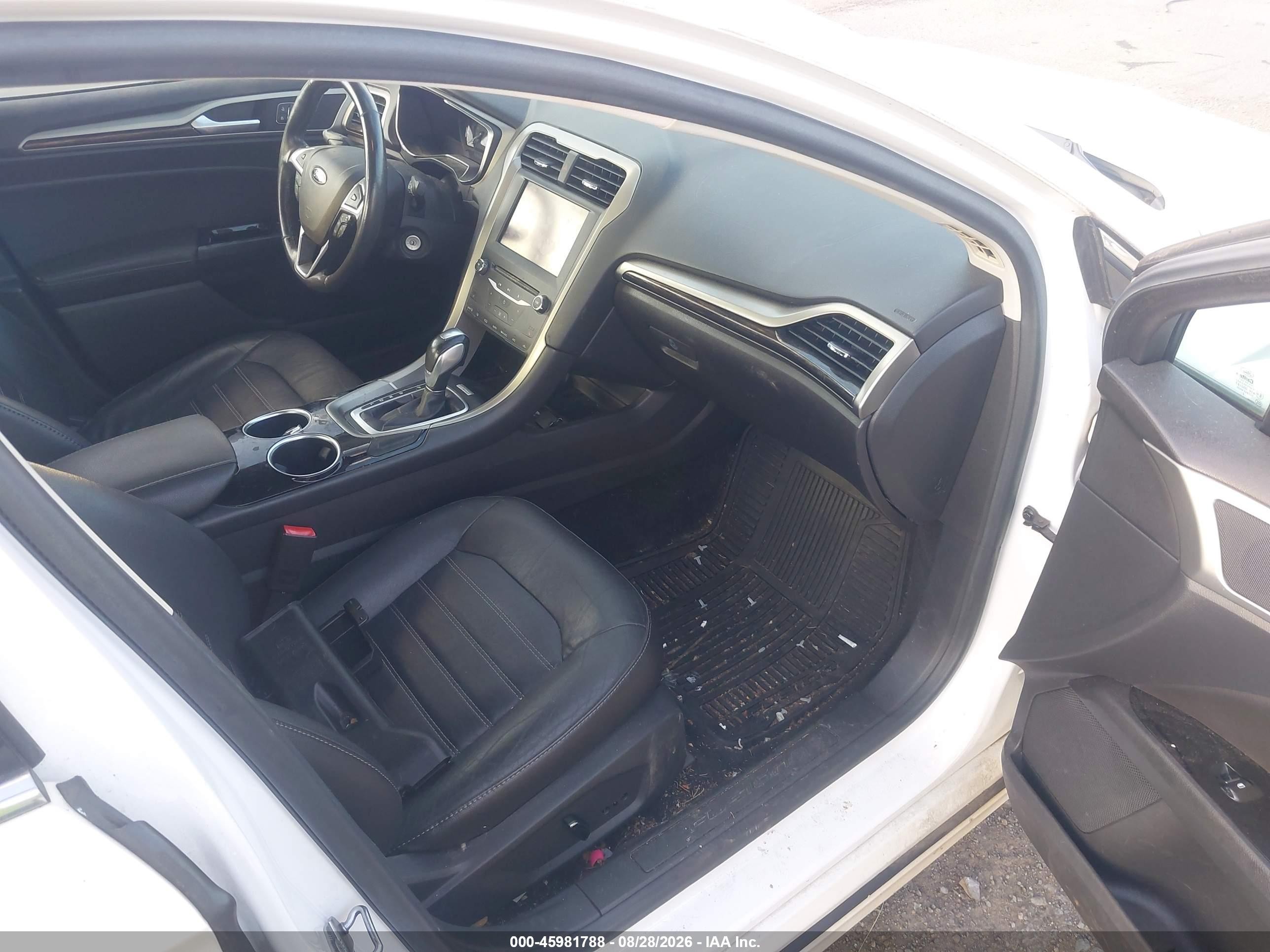 2013 Ford Fusion Hybrid Se Белый vin: 3FA6P0LU3DR225464