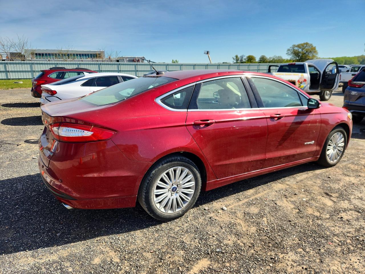 2014 Ford Fusion Se Hybrid Red vin: 3FA6P0LU3ER210917