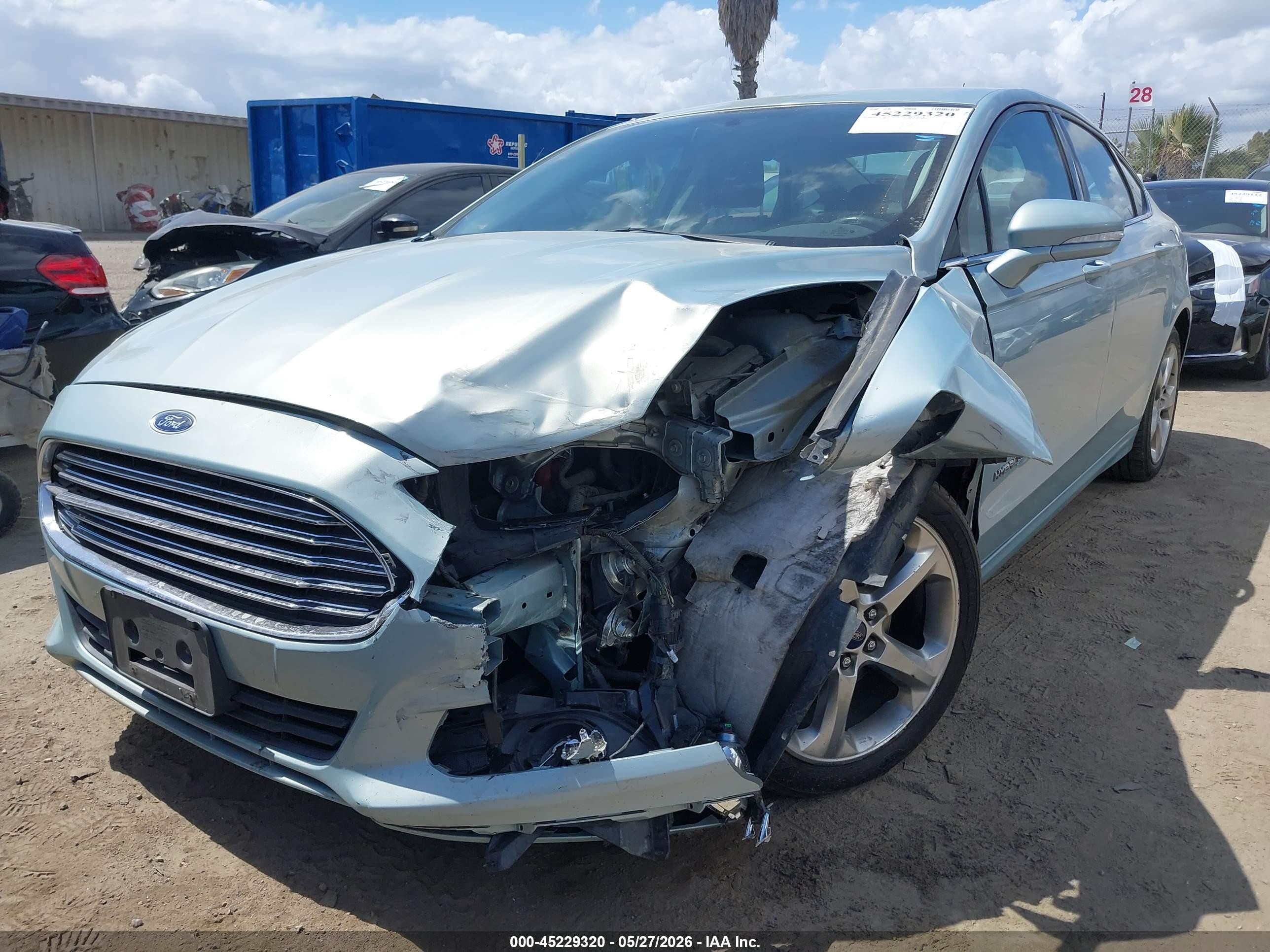 2014 Ford Fusion Hybrid Se Бирюзовый vin: 3FA6P0LU3ER366469