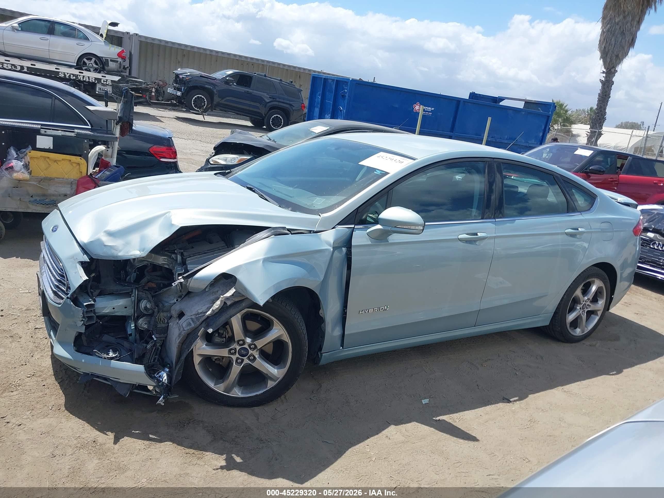 2014 Ford Fusion Hybrid Se Бирюзовый vin: 3FA6P0LU3ER366469