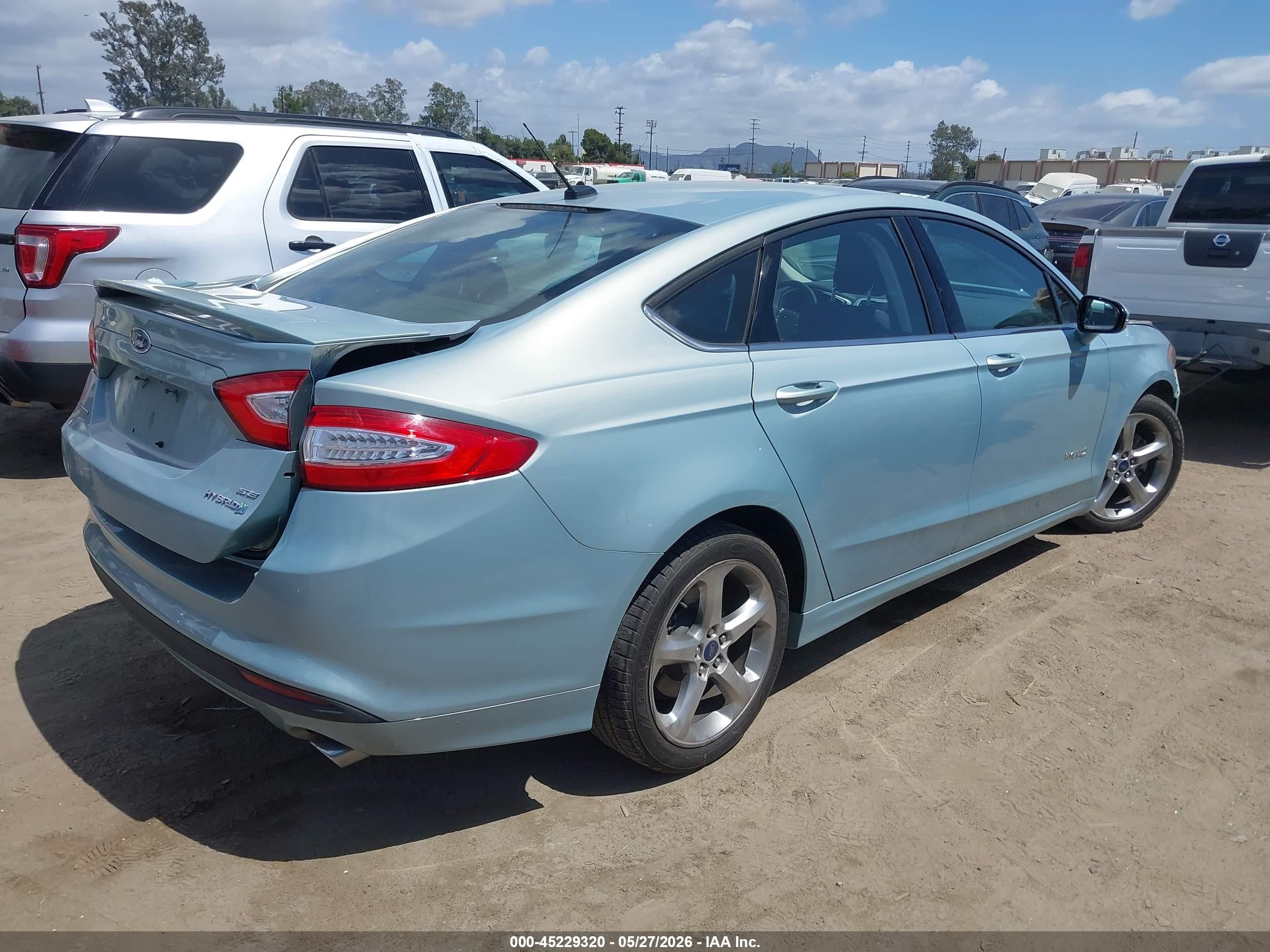 2014 Ford Fusion Hybrid Se Бирюзовый vin: 3FA6P0LU3ER366469
