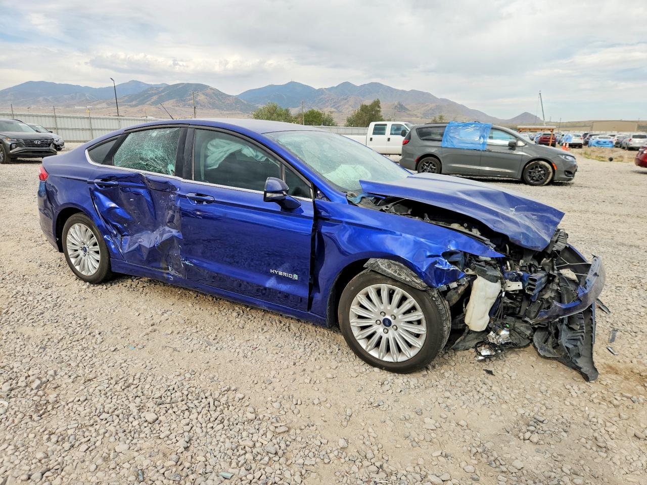 2015 Ford Fusion Se Hybrid Blue vin: 3FA6P0LU3FR185048