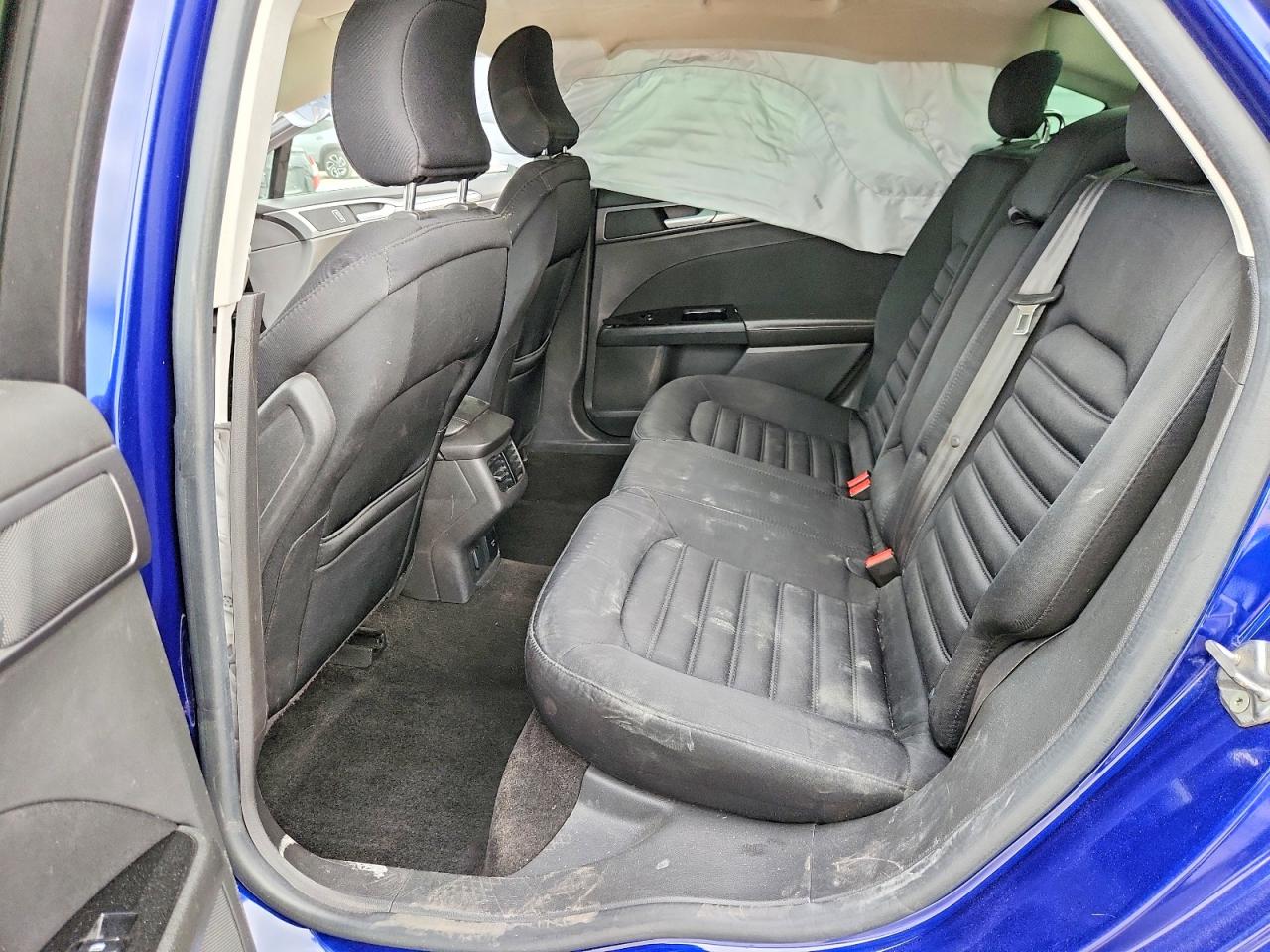 2015 Ford Fusion Se Hybrid Blue vin: 3FA6P0LU3FR185048