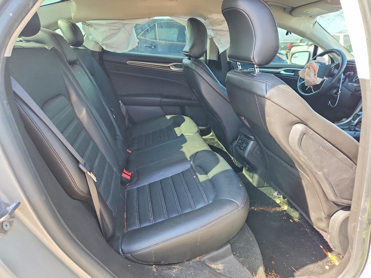 2015 Ford Fusion Se Hybrid Silver vin: 3FA6P0LU3FR292777