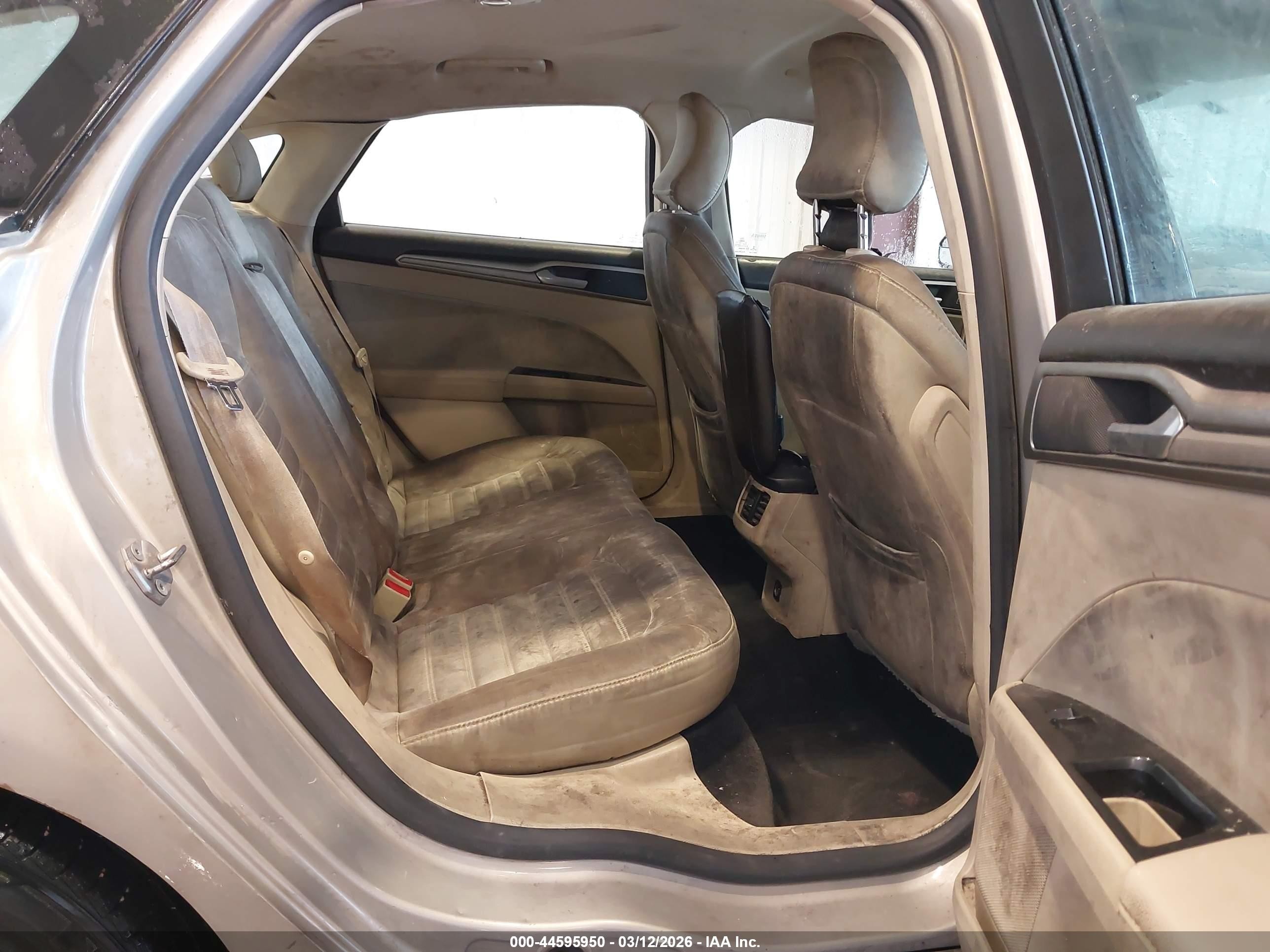2015 Ford Fusion Hybrid Se Gold vin: 3FA6P0LU3FR306788
