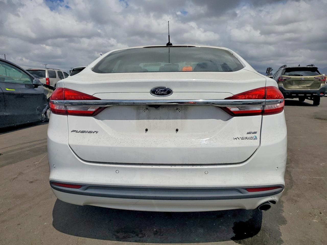 2017 Ford Fusion Se Hybrid White vin: 3FA6P0LU3HR301478