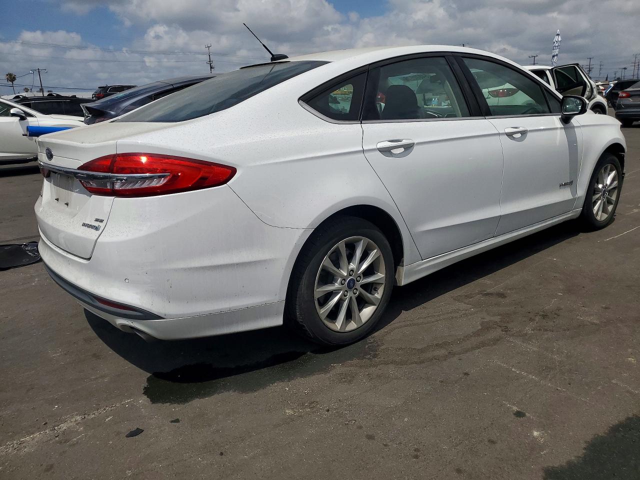 2017 Ford Fusion Se Hybrid White vin: 3FA6P0LU3HR301478