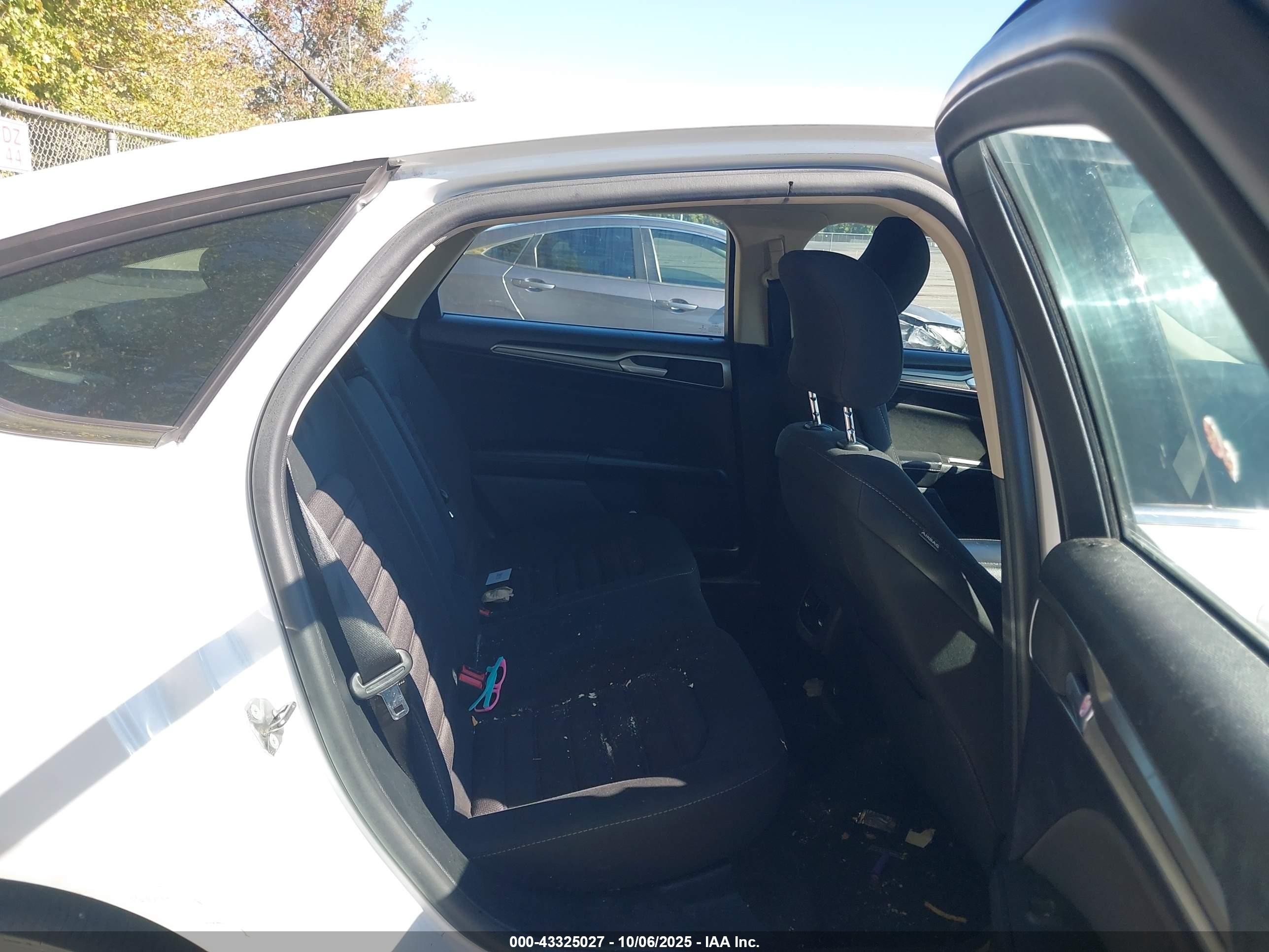 2018 Ford Fusion Hybrid Se White vin: 3FA6P0LU3JR188055