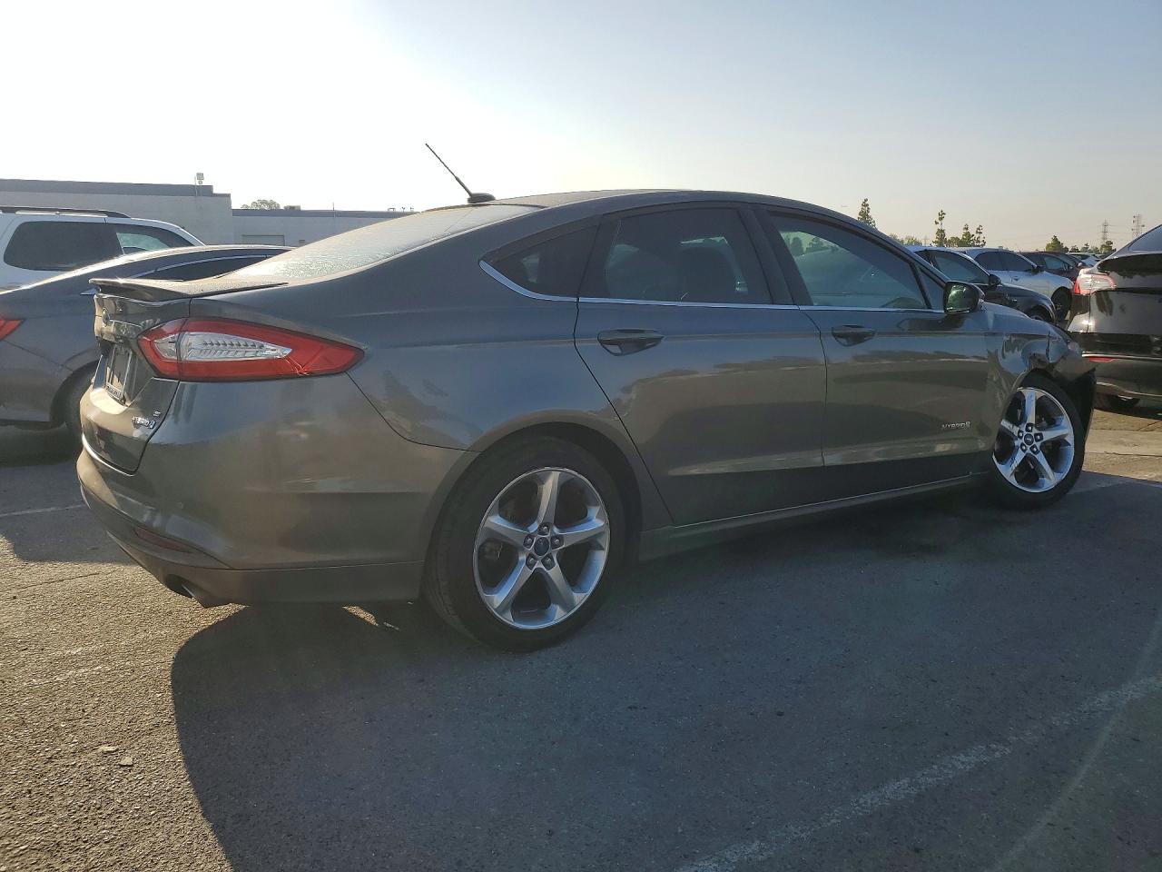 2013 Ford Fusion Se Hybrid Gray vin: 3FA6P0LU4DR261132
