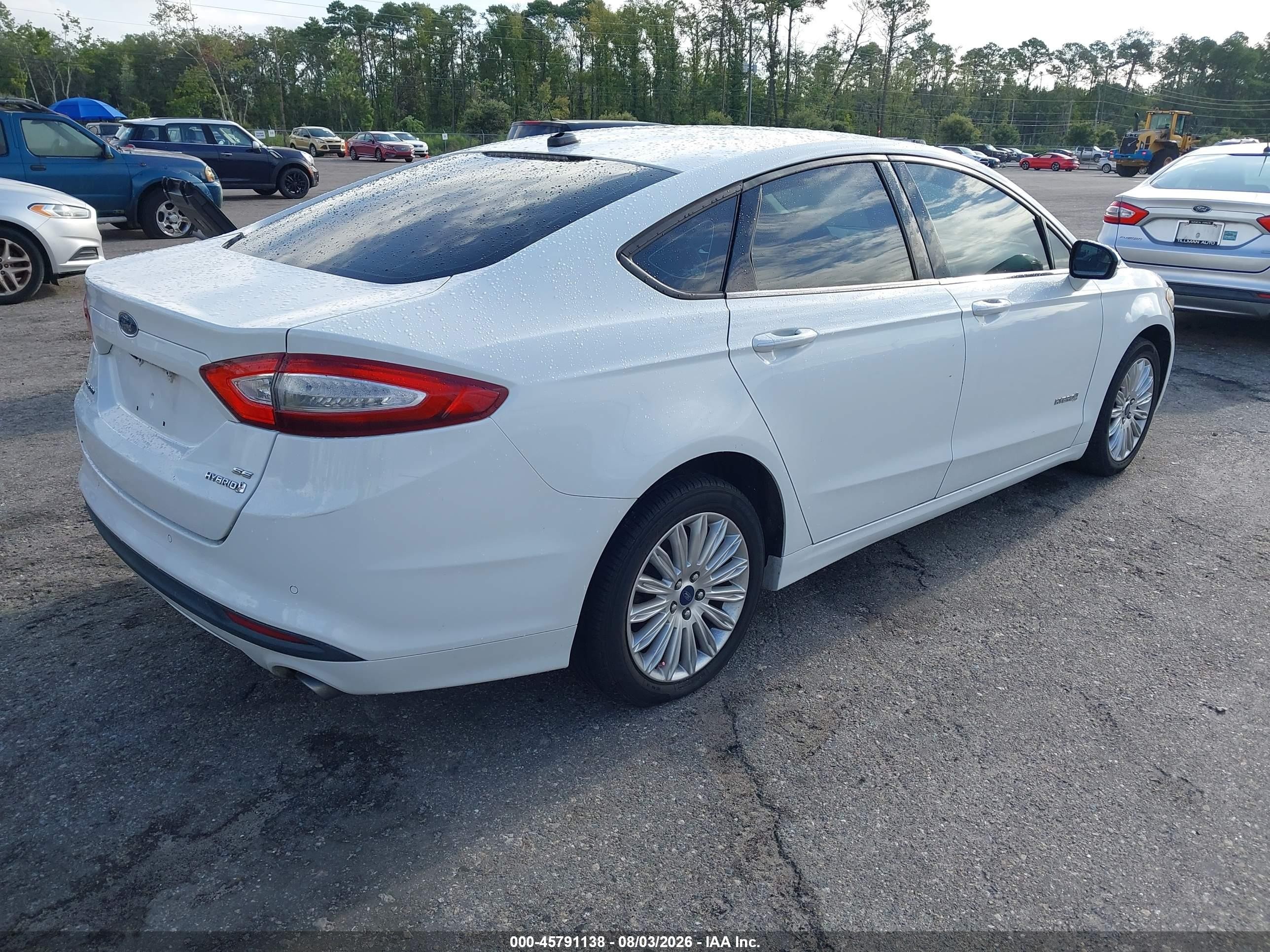 2013 Ford Fusion Hybrid Se White vin: 3FA6P0LU4DR274317