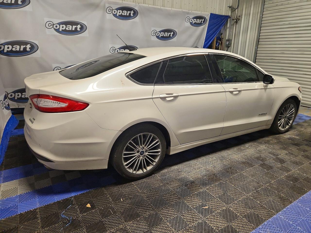 2013 Ford Fusion Se Hybrid White vin: 3FA6P0LU4DR338324