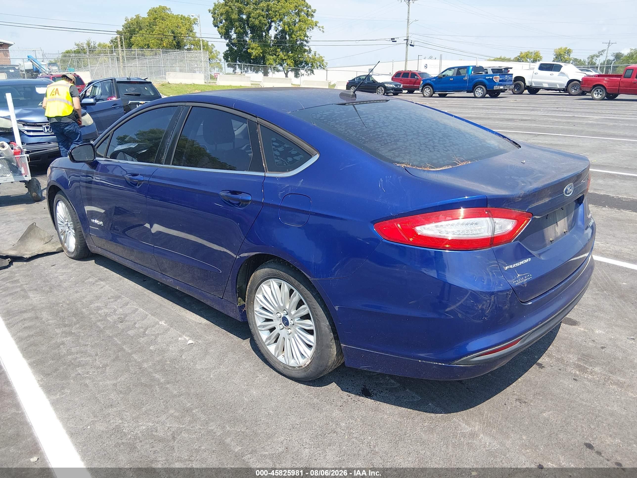 2014 Ford Fusion Hybrid Se Blue vin: 3FA6P0LU4ER300223