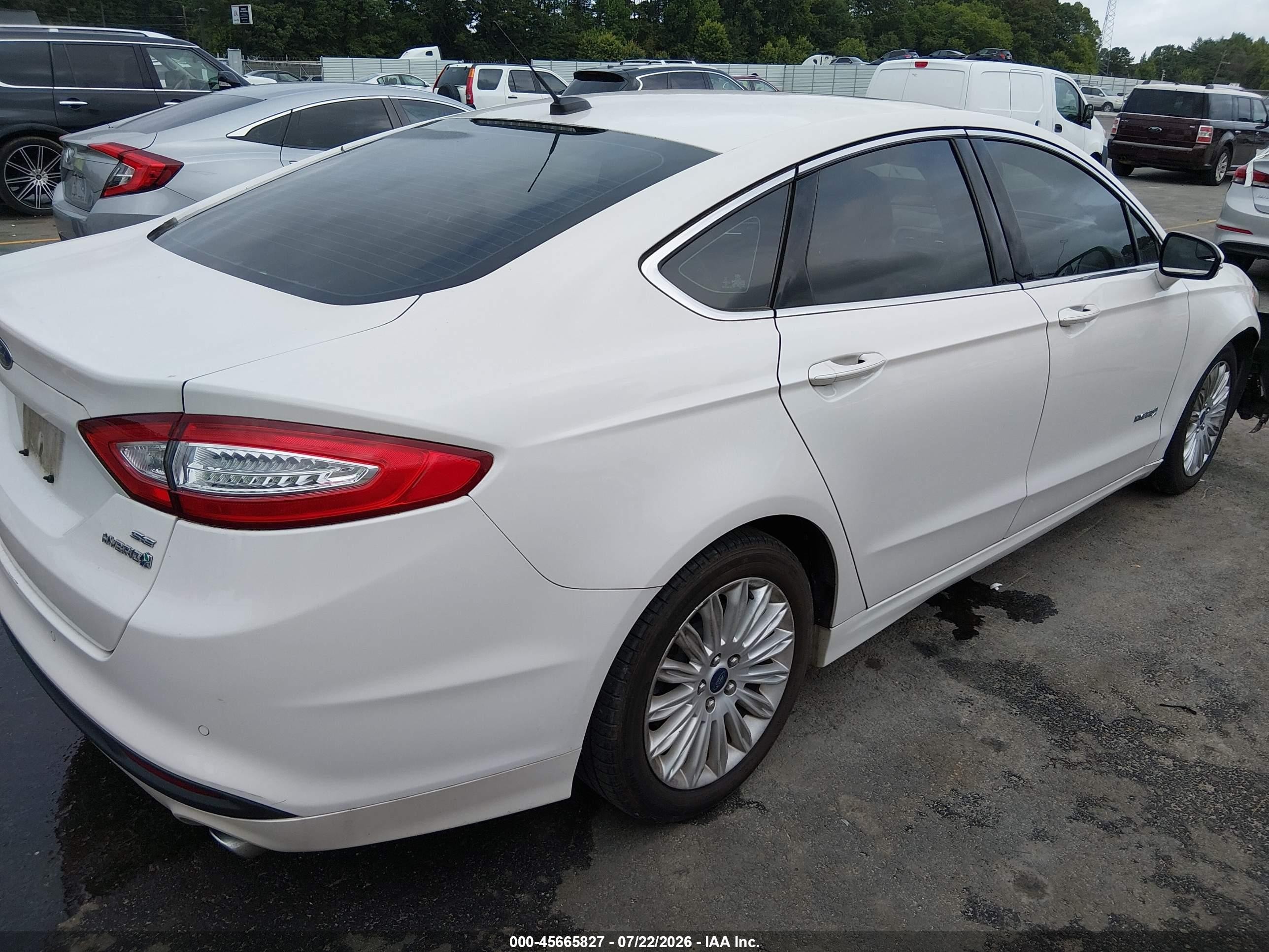 2015 Ford Fusion Hybrid Se White vin: 3FA6P0LU4FR116675