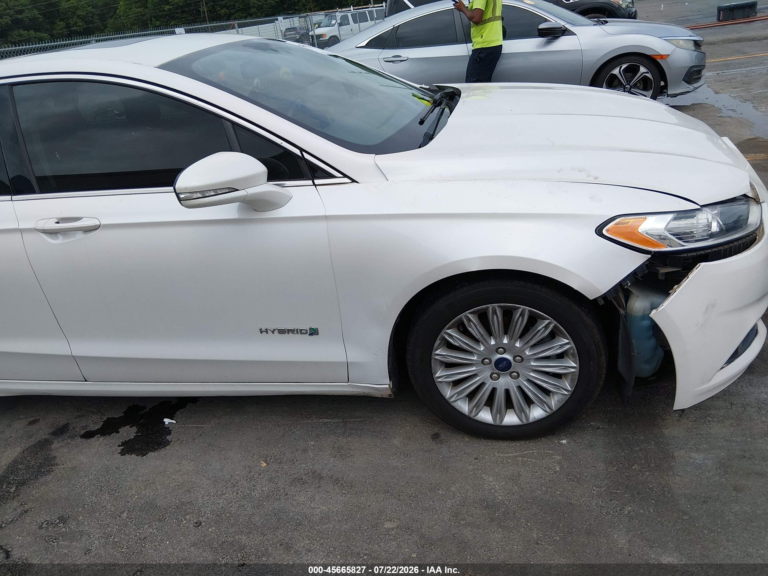 2015 Ford Fusion Hybrid Se White vin: 3FA6P0LU4FR116675