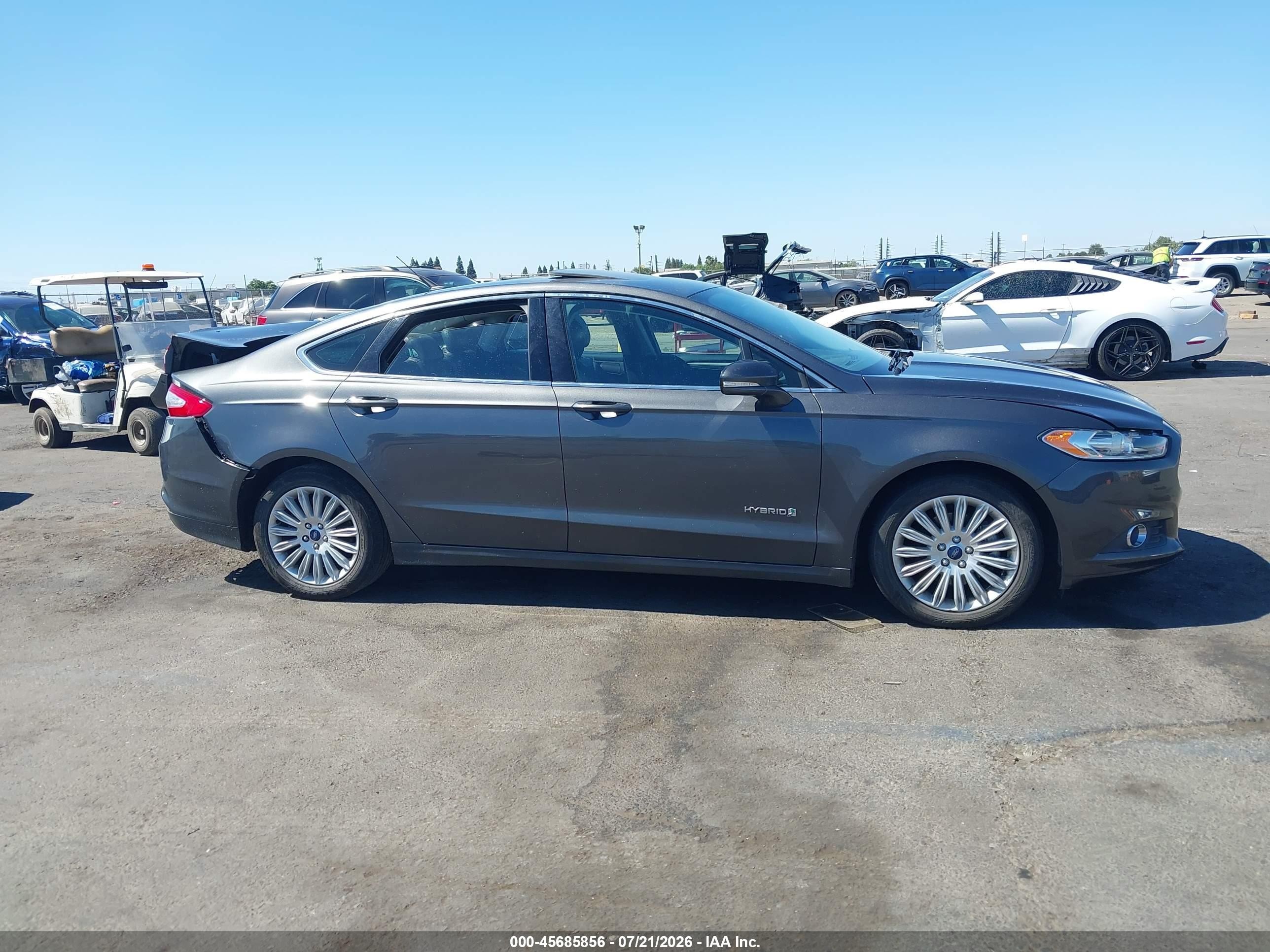 2015 Ford Fusion Hybrid Se Серый vin: 3FA6P0LU4FR253356