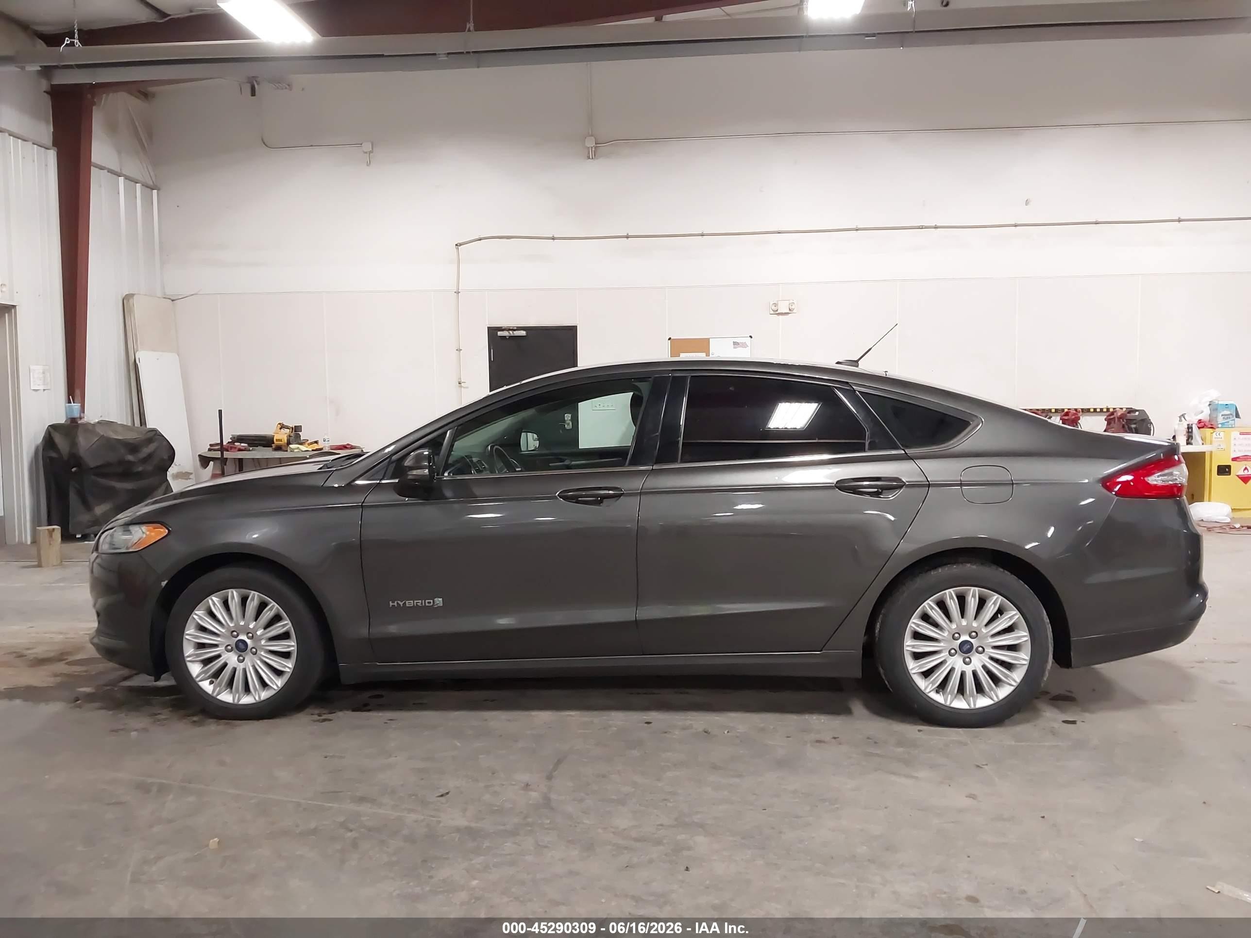 2015 Ford Fusion Hybrid Se Gray vin: 3FA6P0LU4FR290102