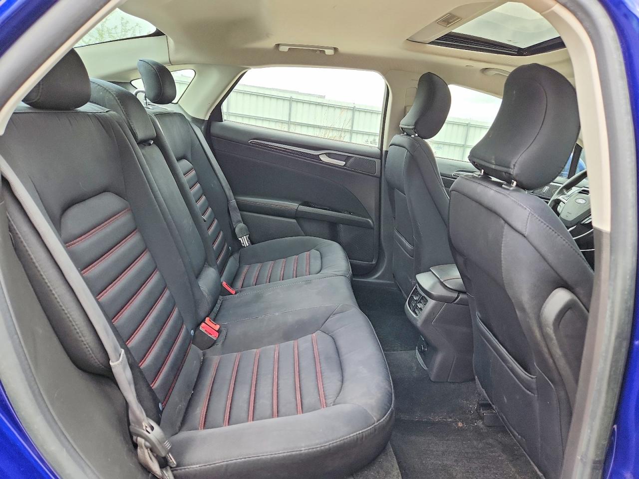 2016 Ford Fusion Se Hybrid Синий vin: 3FA6P0LU4GR172956