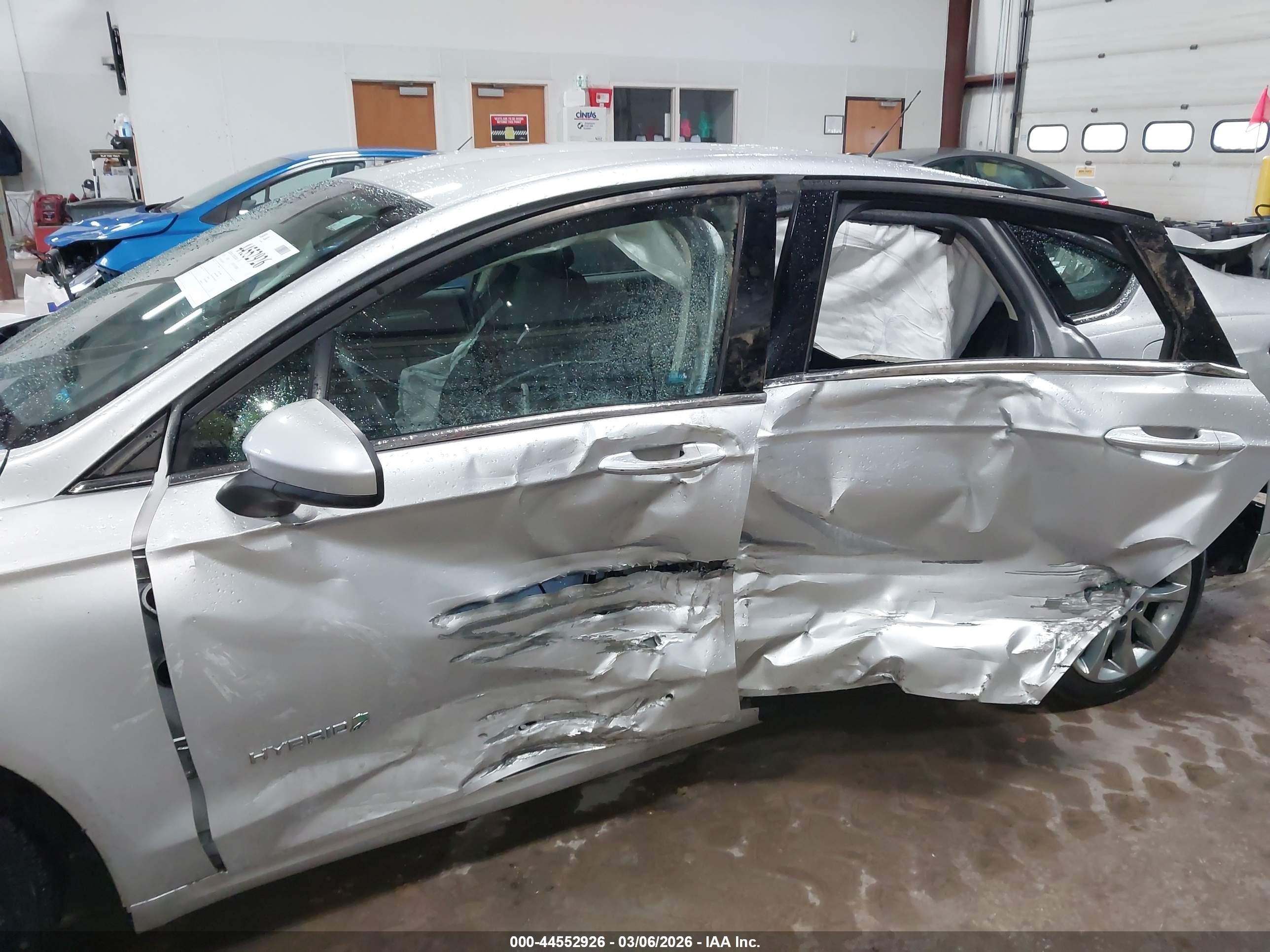 2017 Ford Fusion Hybrid Se Silver vin: 3FA6P0LU4HR380823
