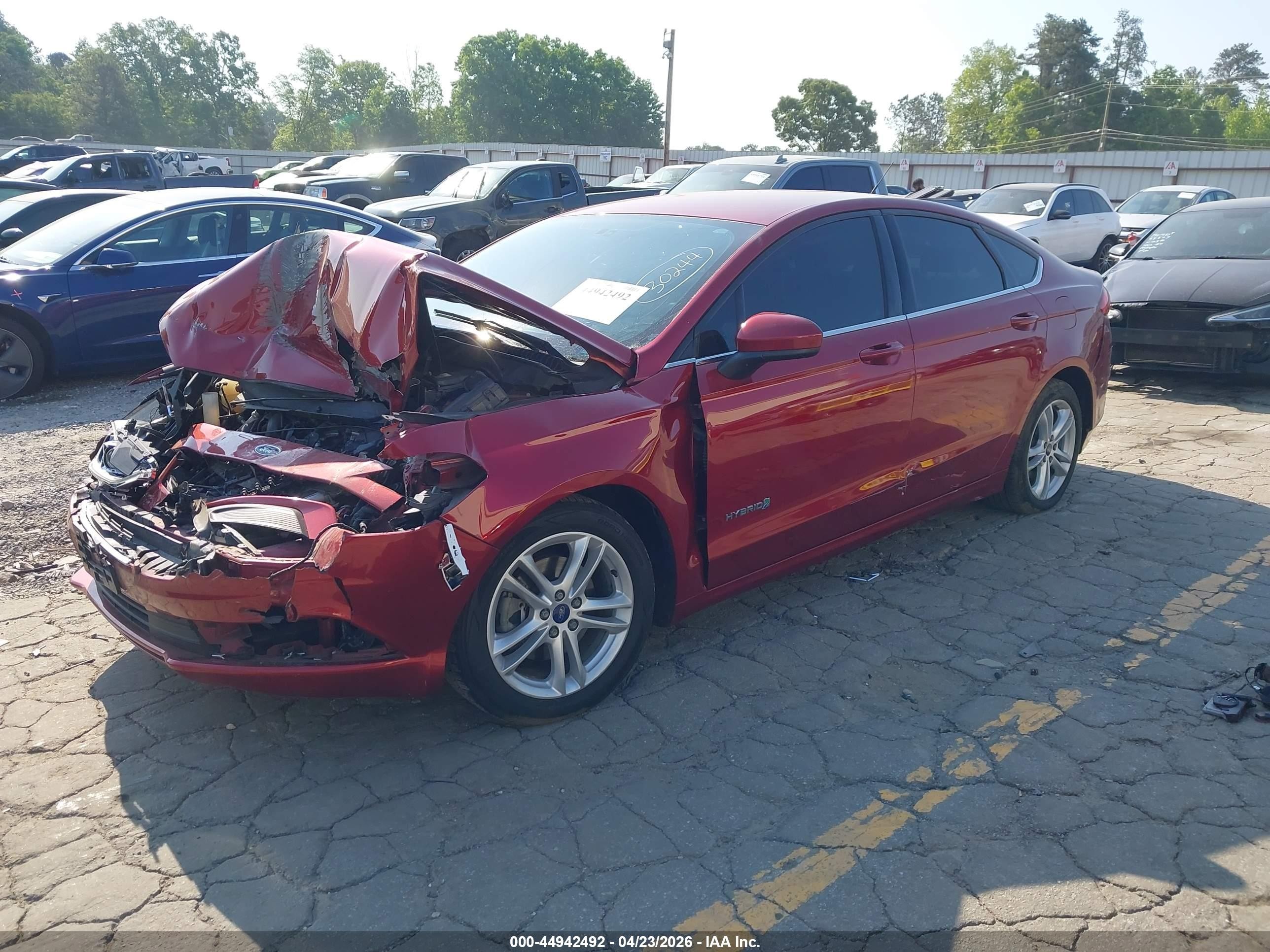 2018 Ford Fusion Hybrid Se Красный vin: 3FA6P0LU4JR162631