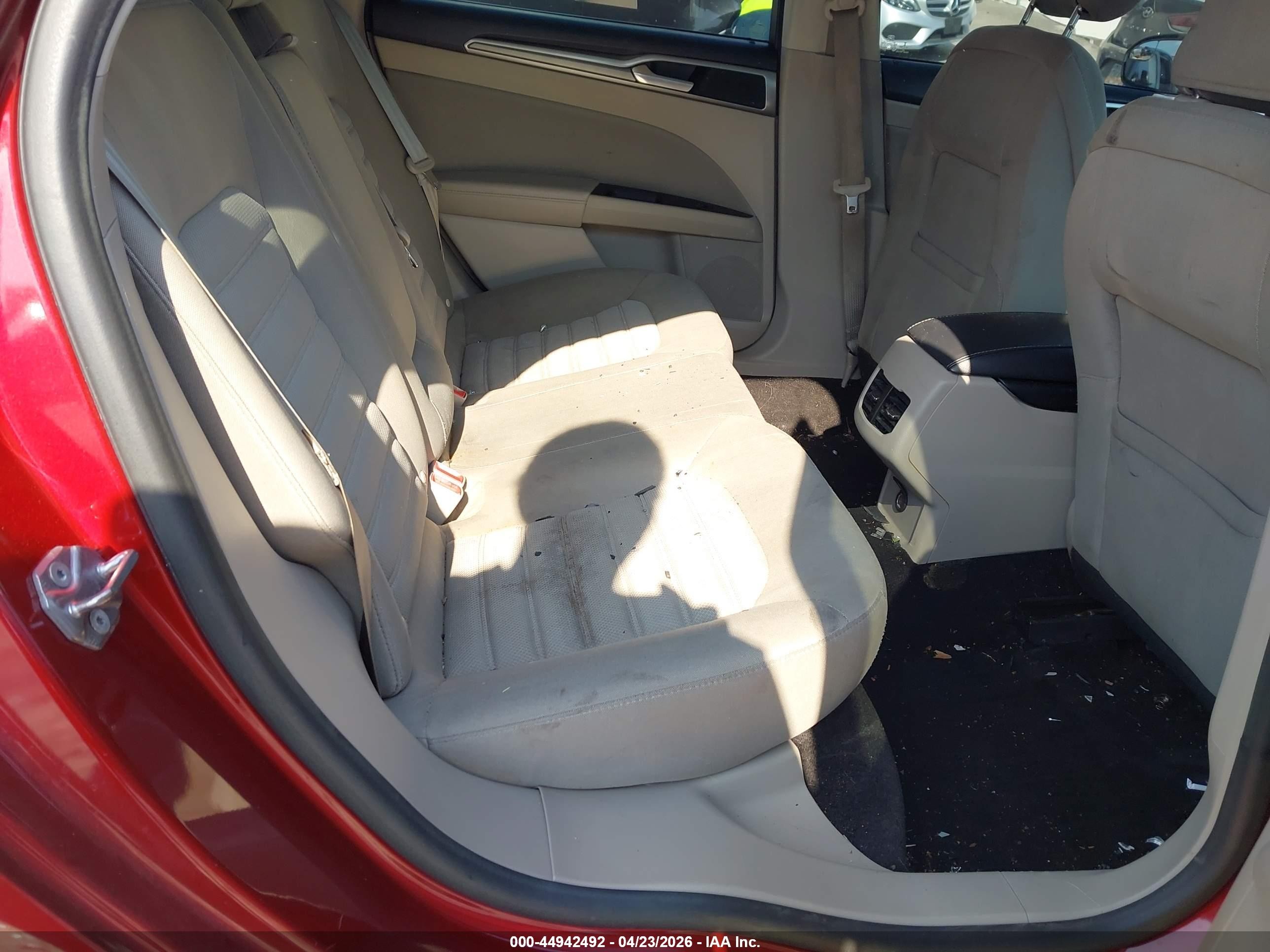2018 Ford Fusion Hybrid Se Красный vin: 3FA6P0LU4JR162631