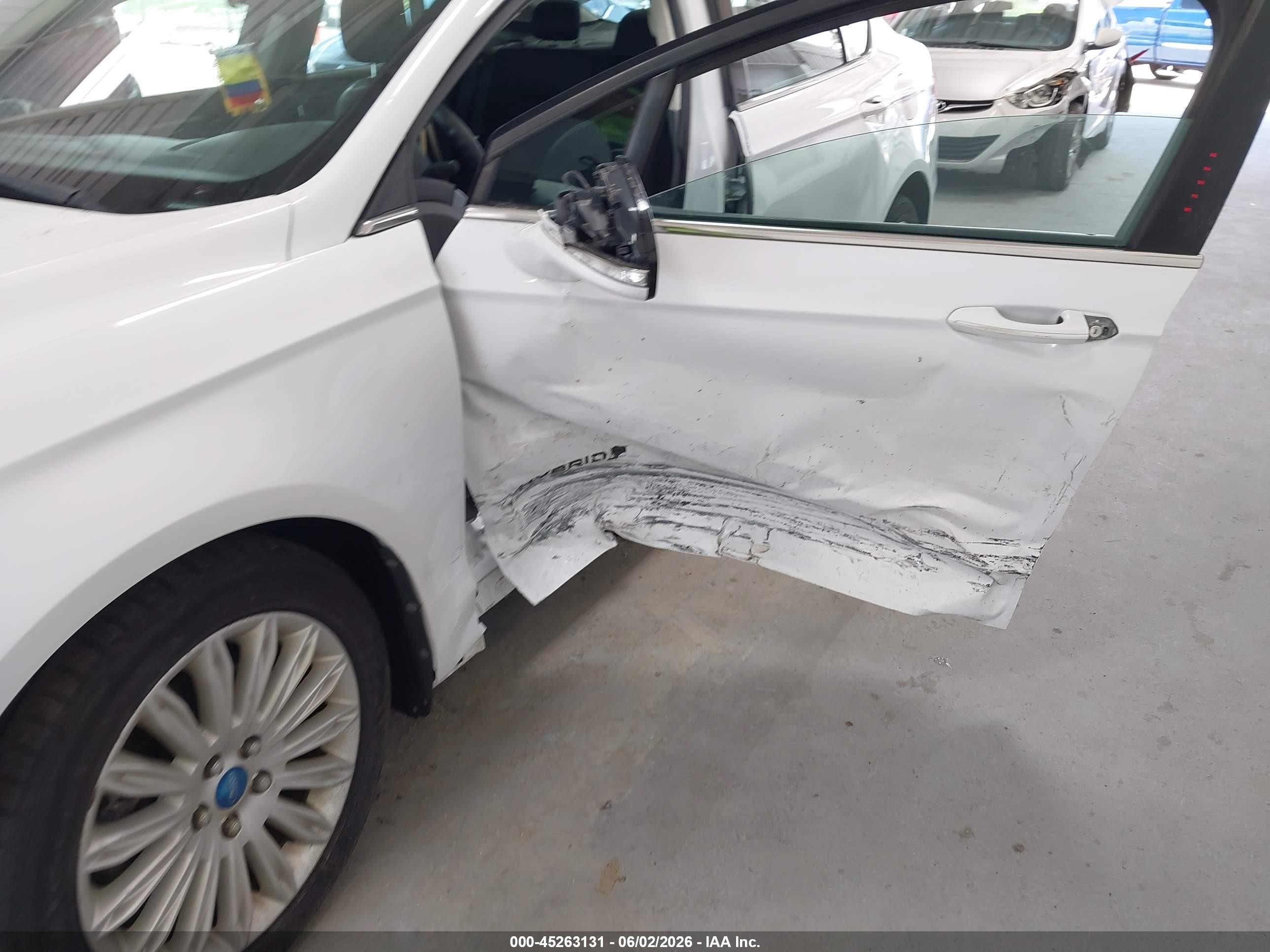 2013 Ford Fusion Hybrid Se White vin: 3FA6P0LU5DR126399