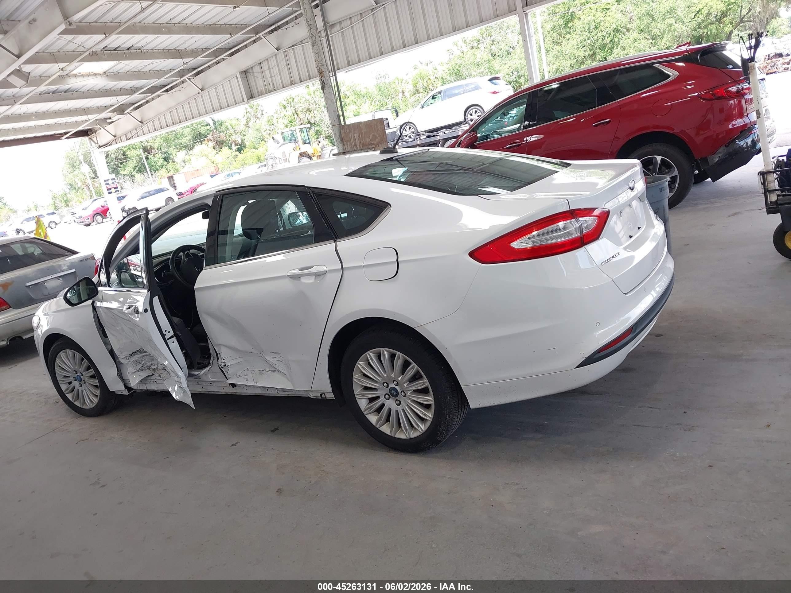 2013 Ford Fusion Hybrid Se White vin: 3FA6P0LU5DR126399
