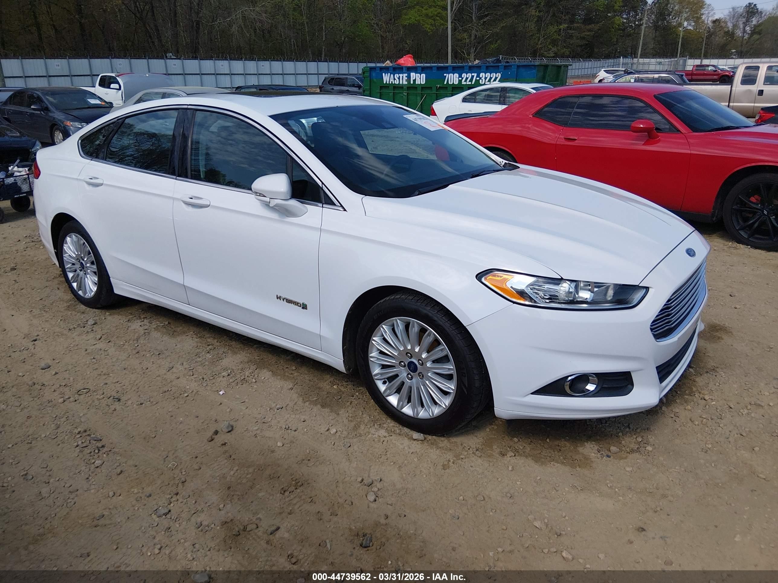 2013 Ford Fusion Hybrid Se Белый vin: 3FA6P0LU5DR229287