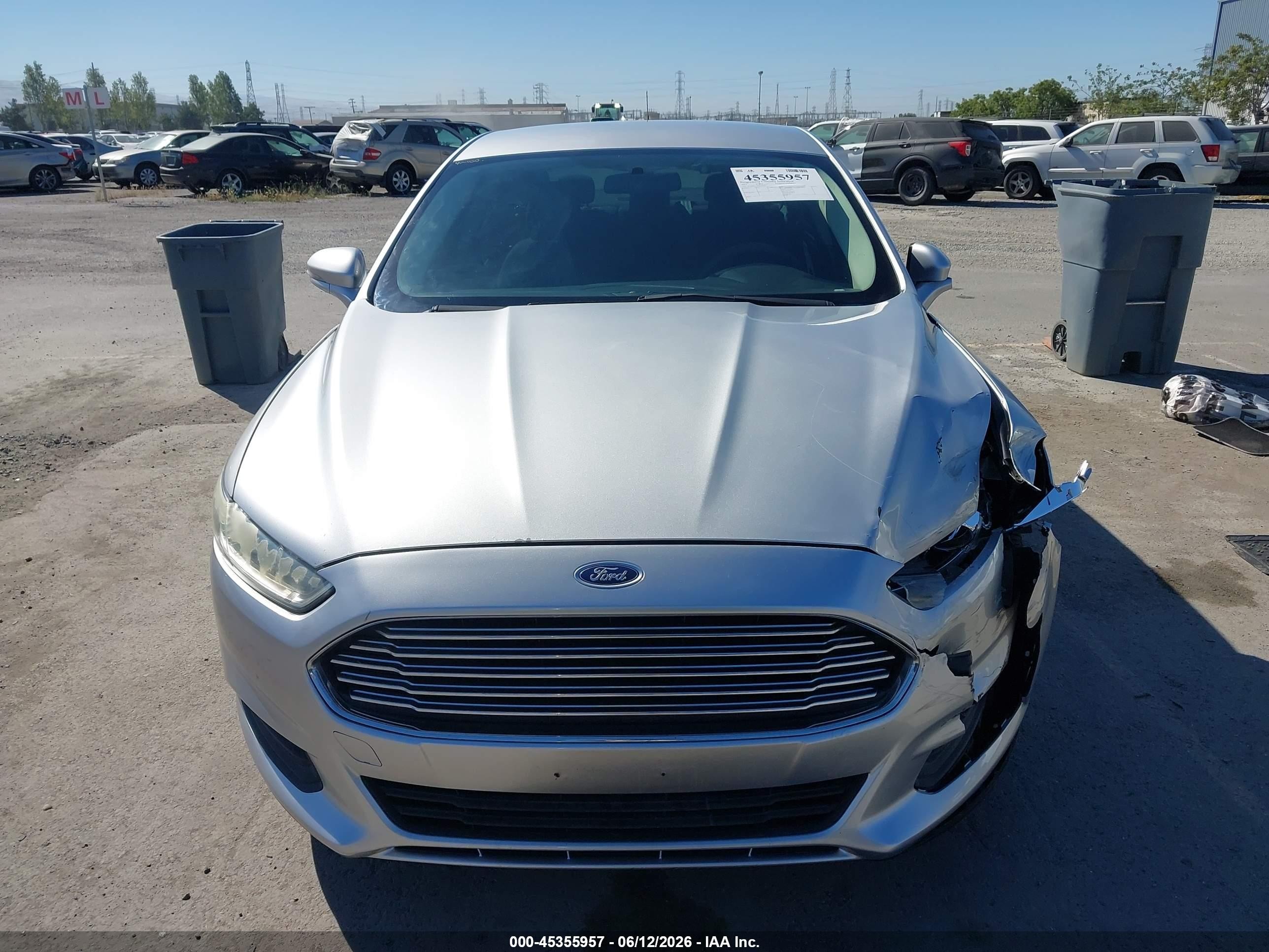 2013 Ford Fusion Hybrid Se Серебряный vin: 3FA6P0LU5DR382672
